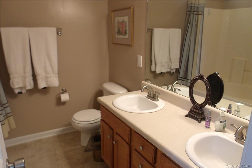 Eden Oaks - Residential