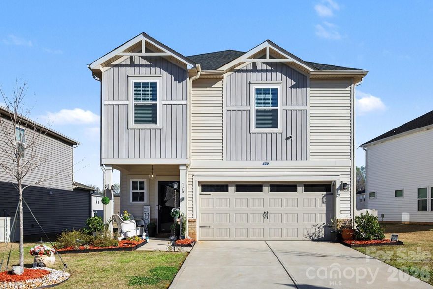 Welcome to this stunning 2023-built home located in the heart of York, SC! This beautiful 4-bedroom, 2-bath home offers modern living with top-of-the-line finishes throughout. From the moment you arrive, you'll be impressed by the beautifully landscaped yard and inviting curb appeal. Inside, the open and spacious floor plan is perfect for both everyday living and entertaining. The home features high-quality finishes, stylish fixtures, and thoughtful details that make it truly move-in ready.