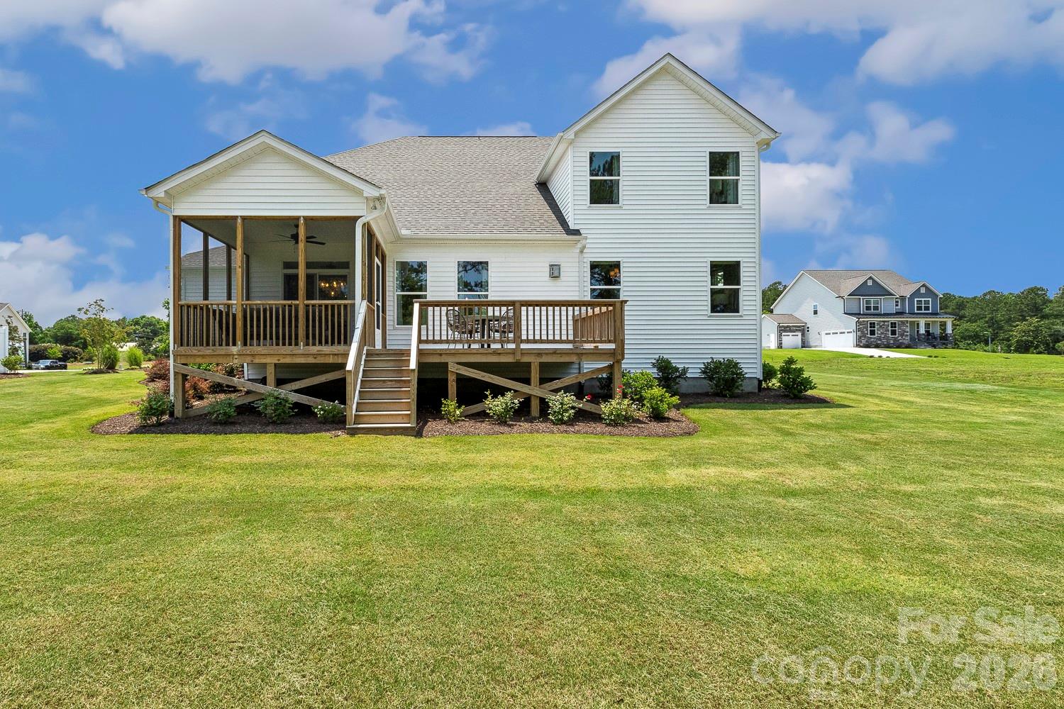 2259 Island View Lane NE
