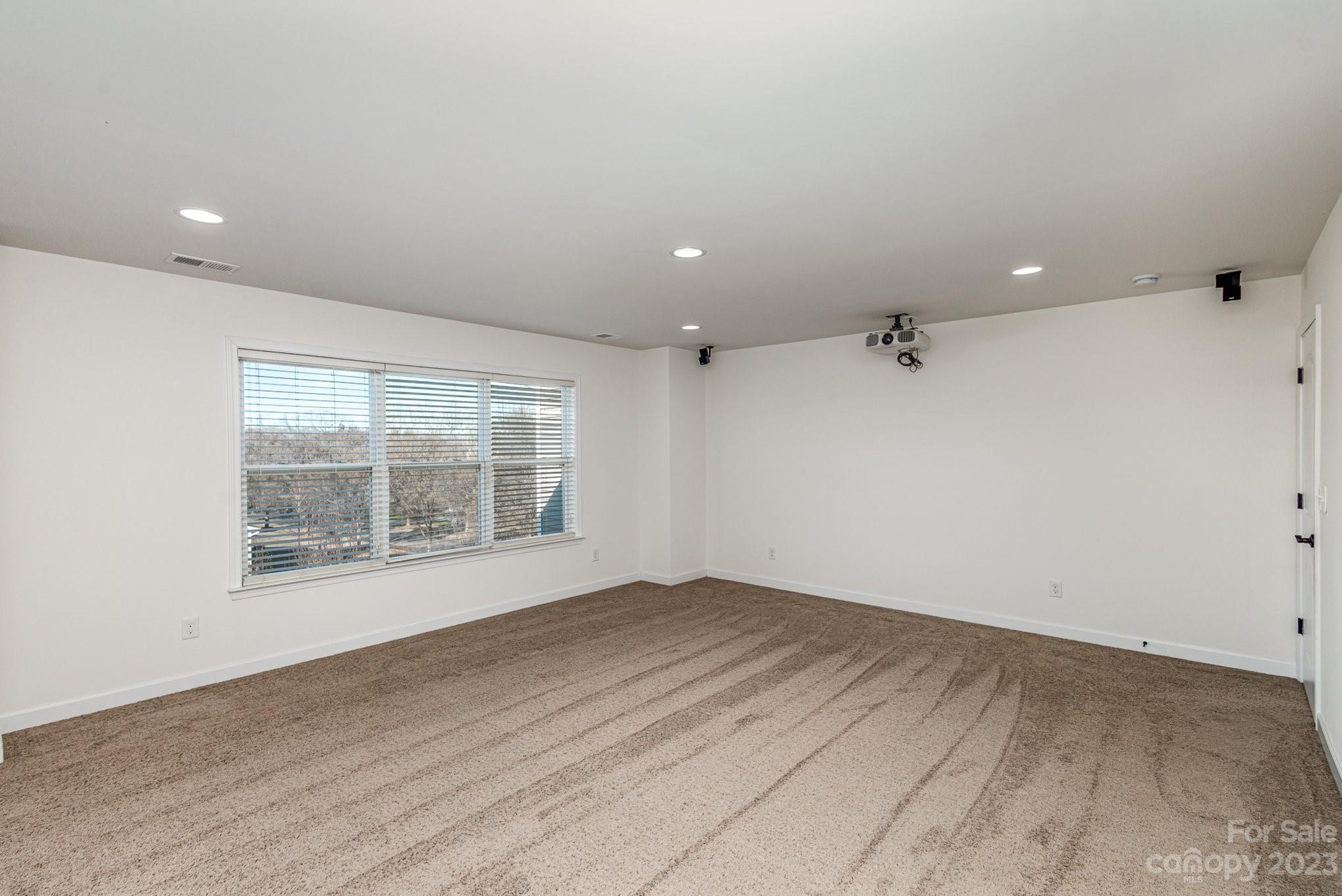 Wellesley - Residential