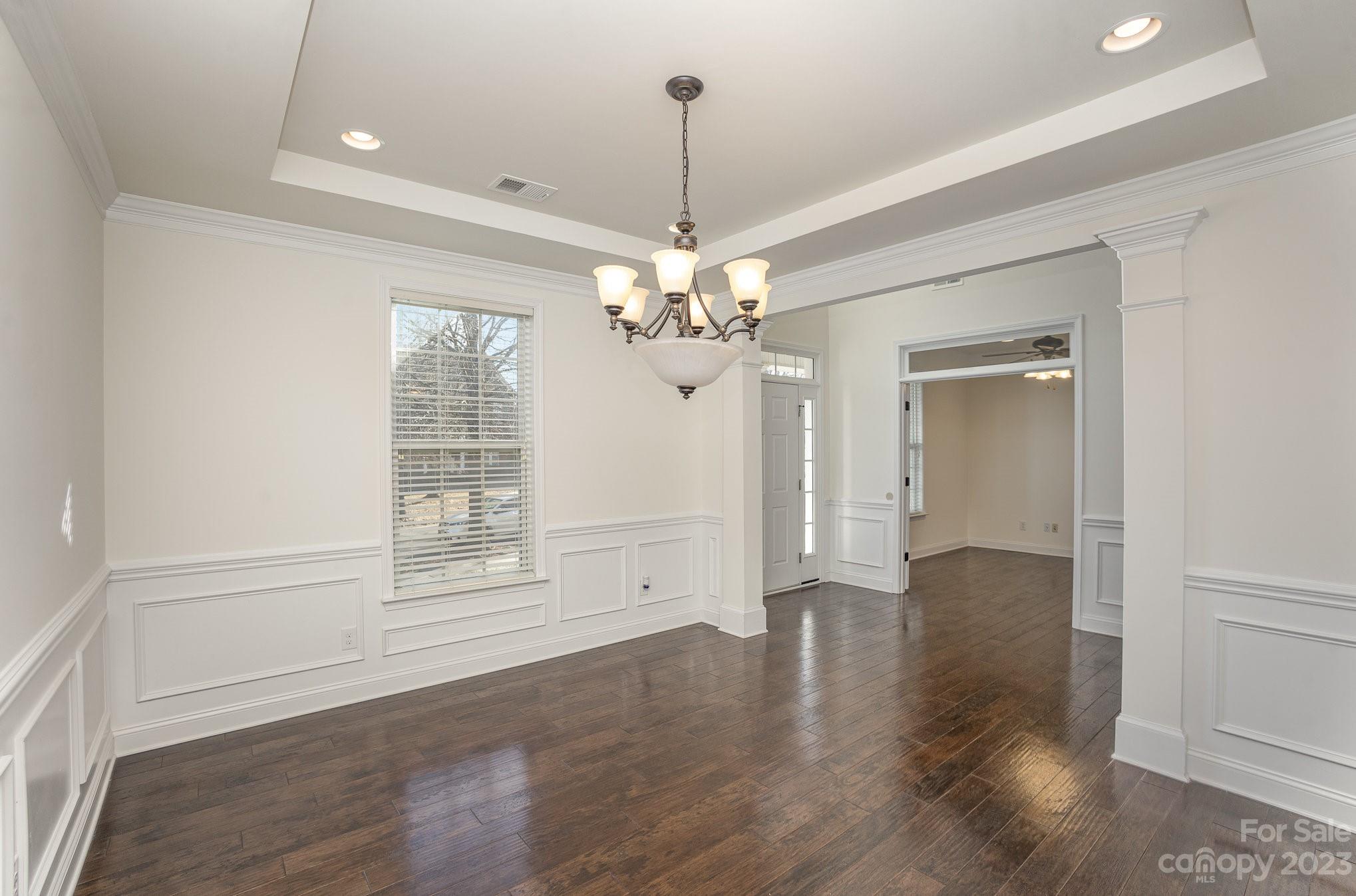 Wellesley - Residential