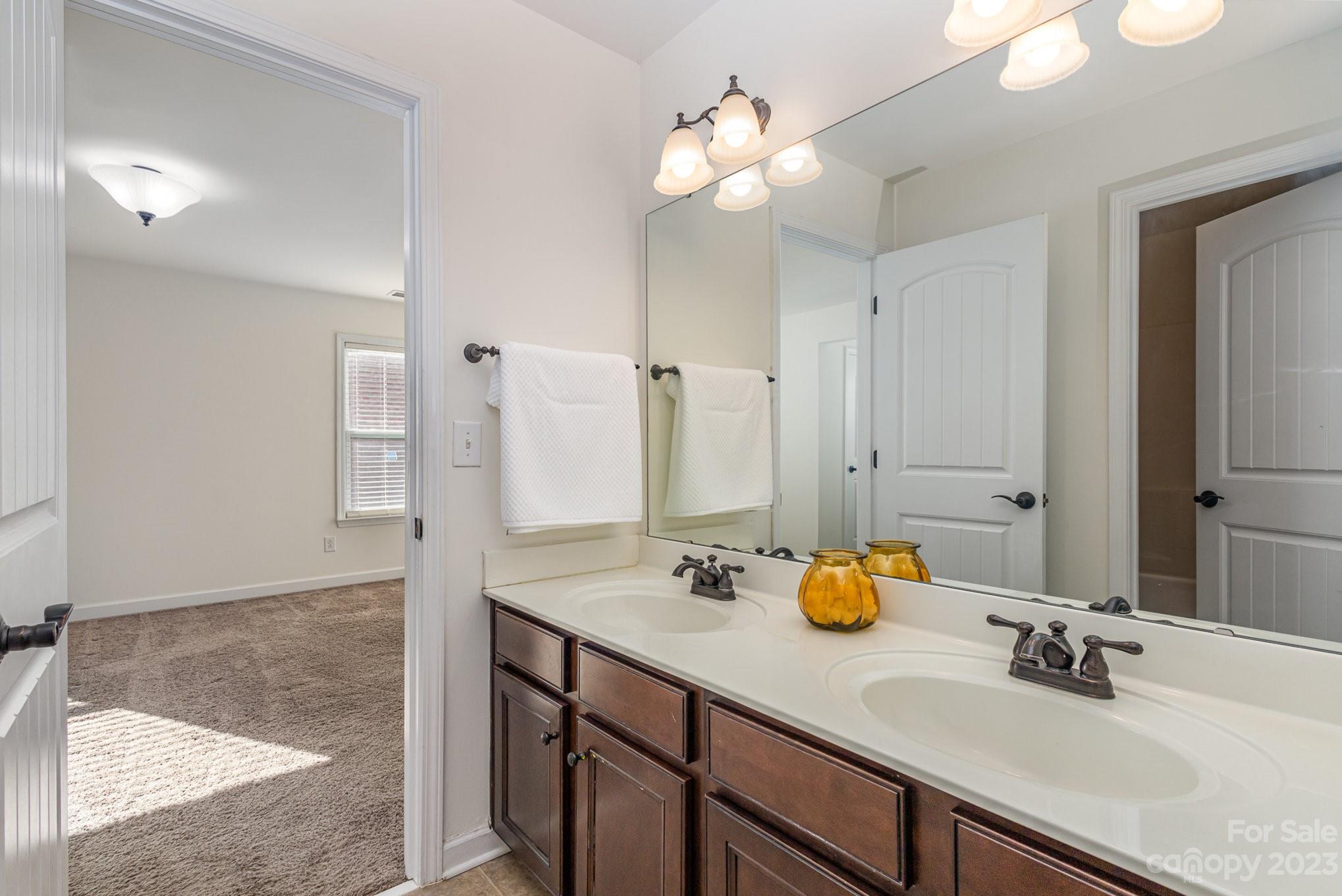 Wellesley - Residential