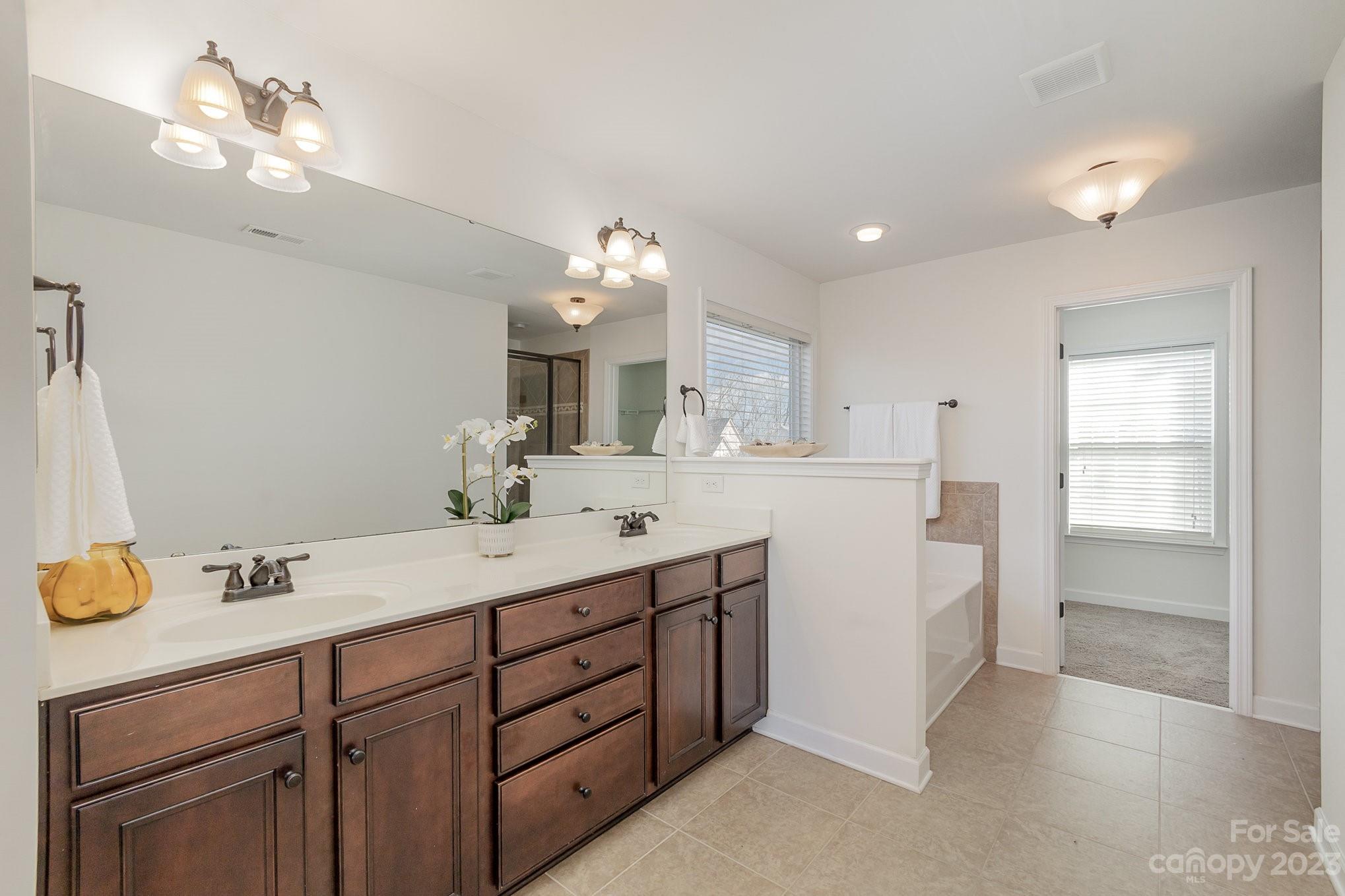 Wellesley - Residential