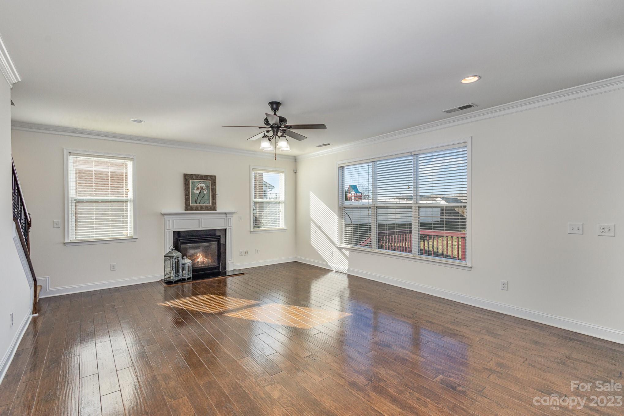 Wellesley - Residential