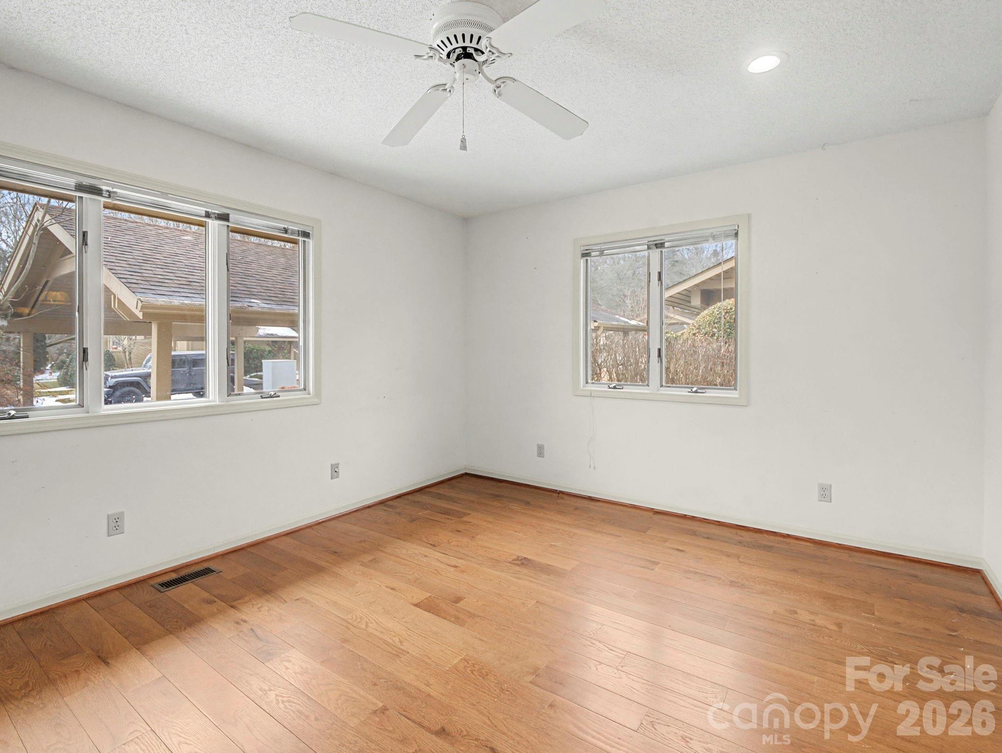 The Oaks - Residential