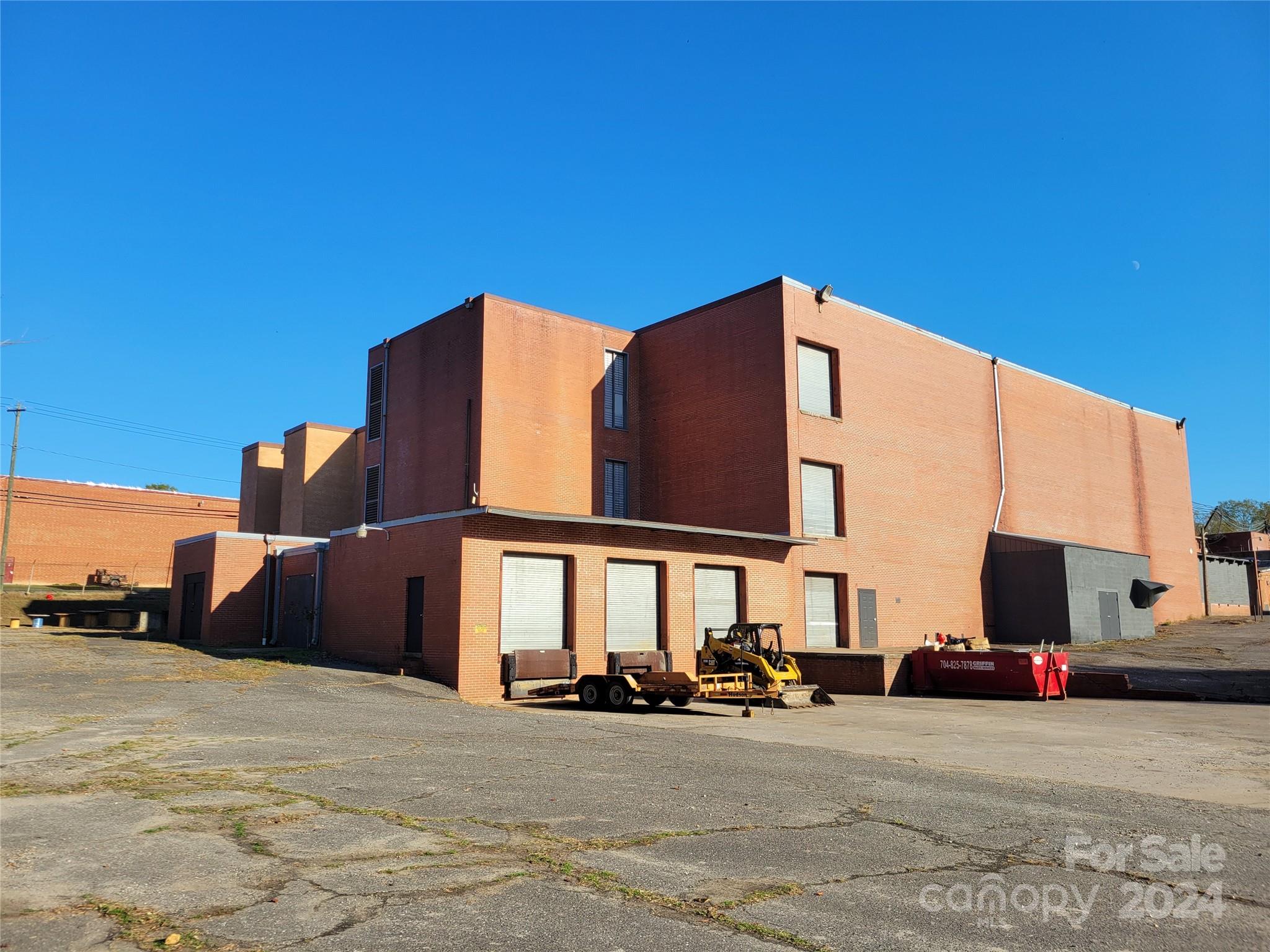 501 N Mountain Street