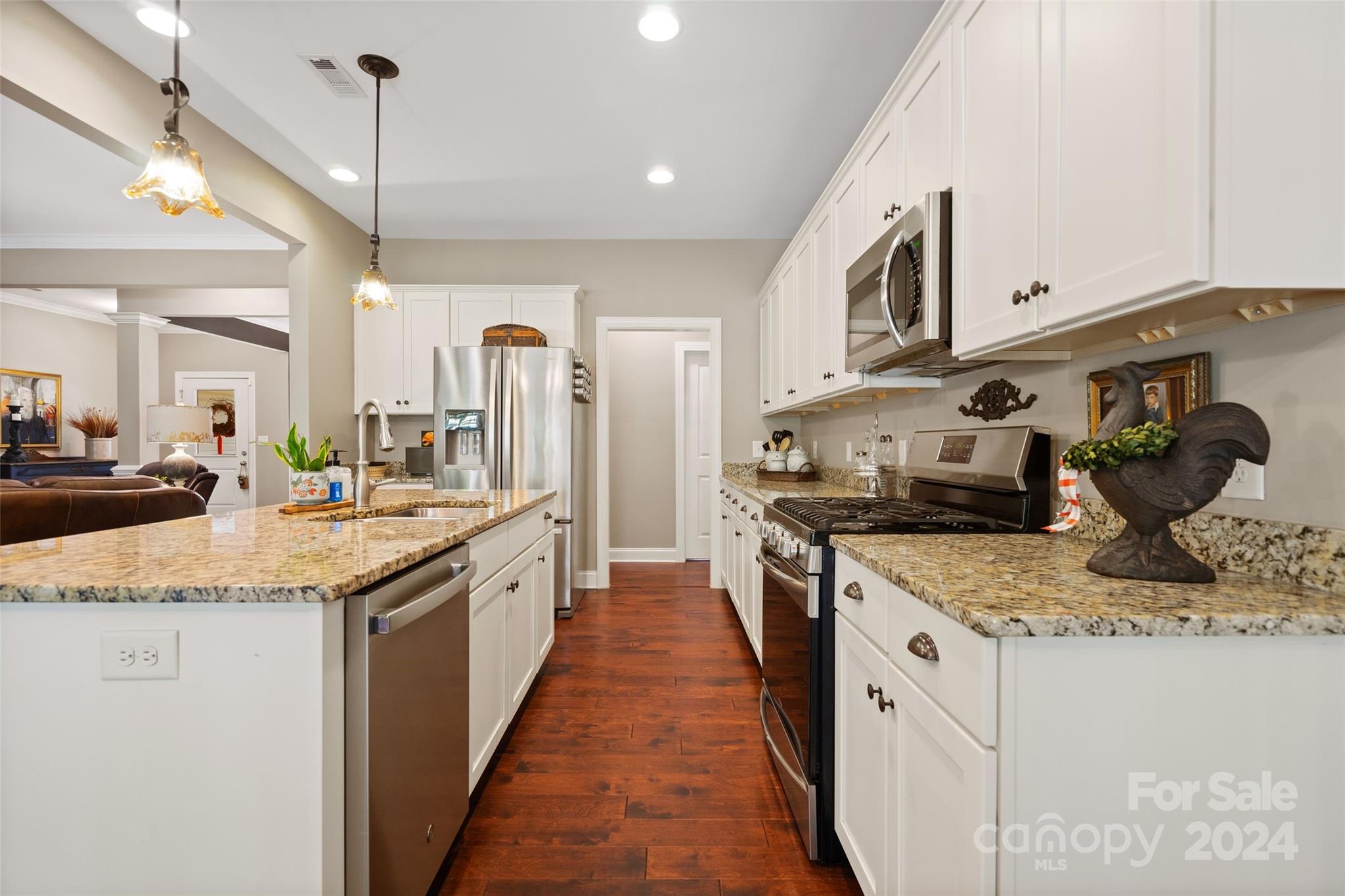 Lauren Pines - Residential