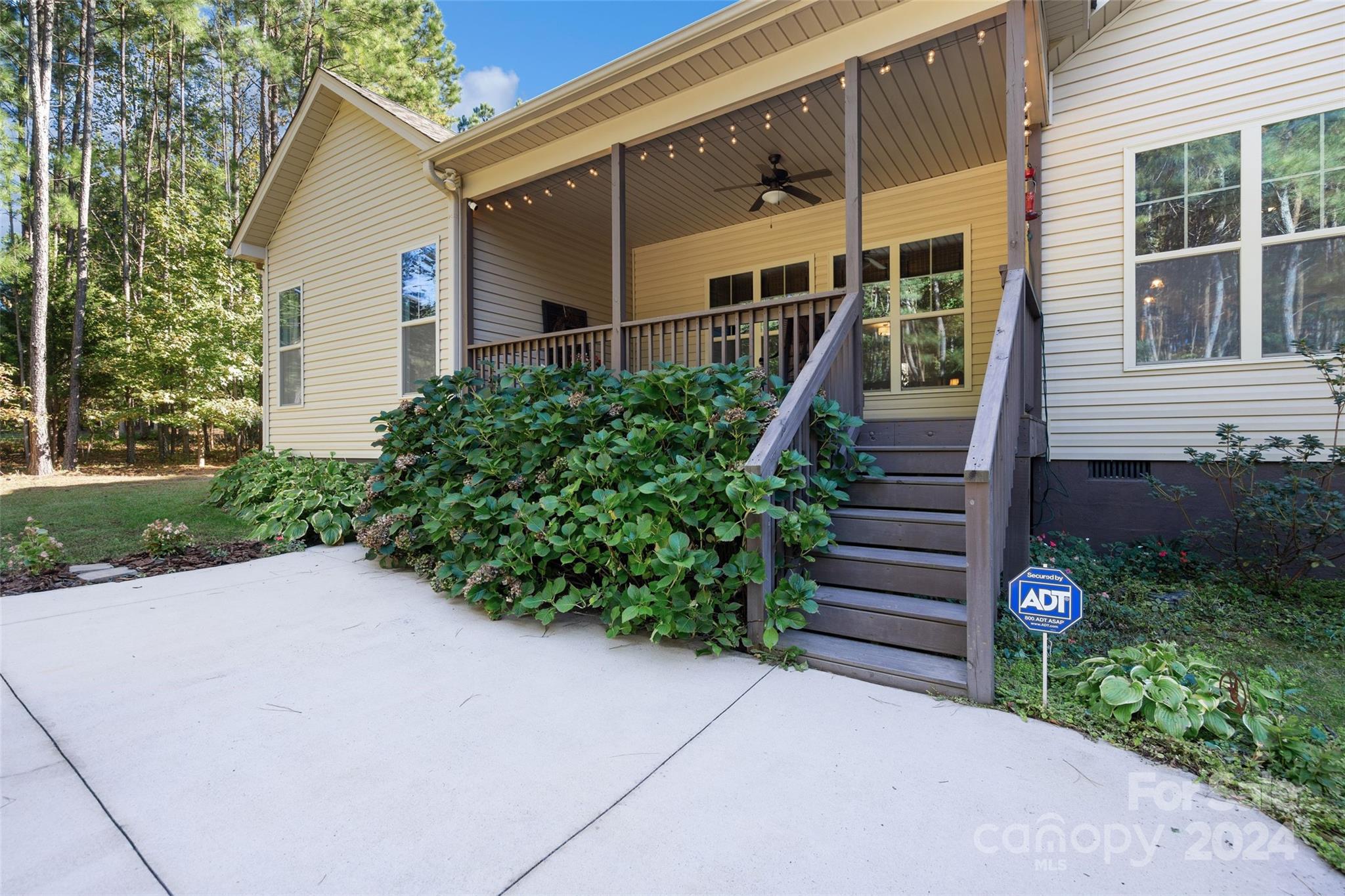 Lauren Pines - Residential