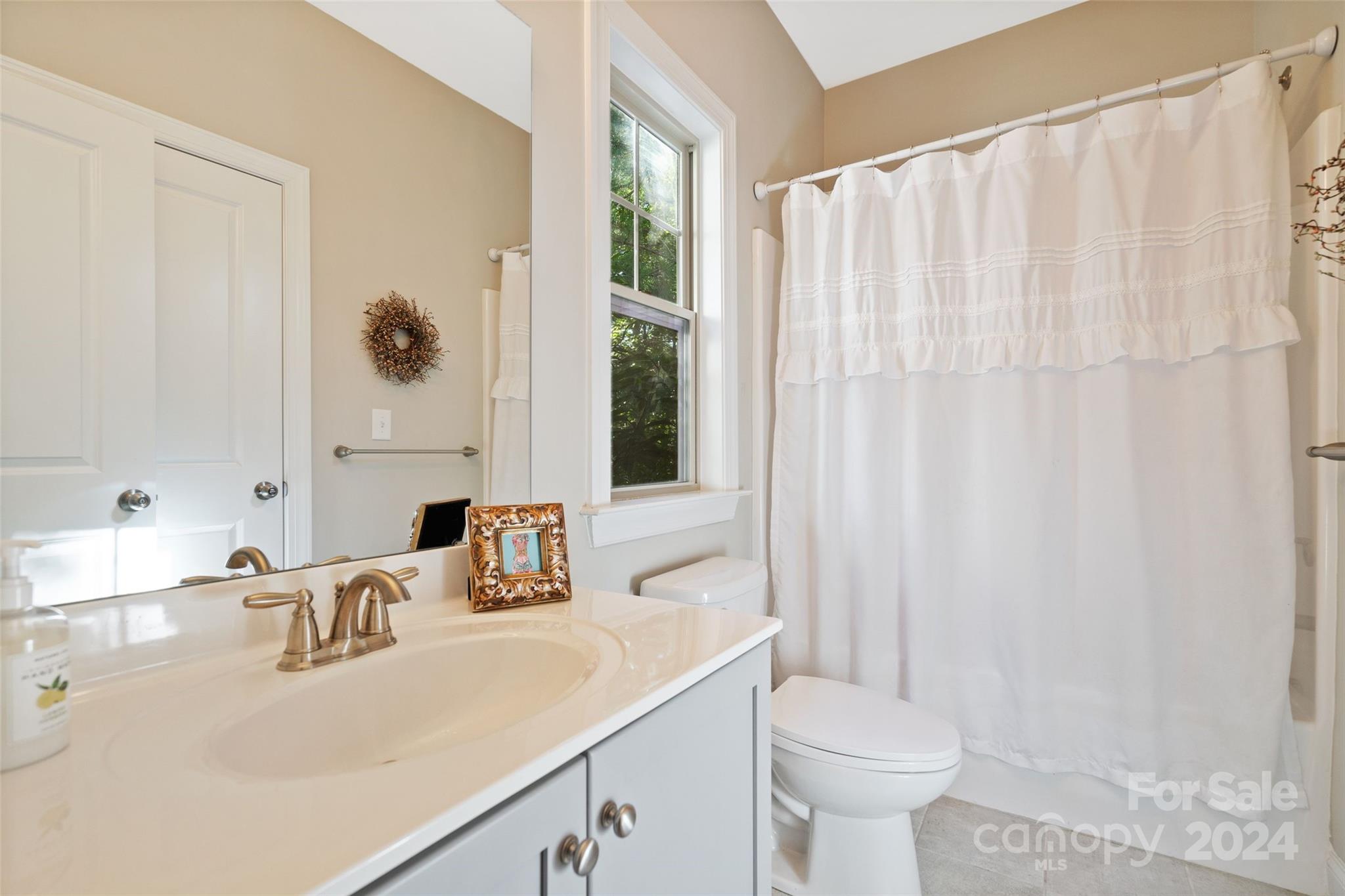 Lauren Pines - Residential