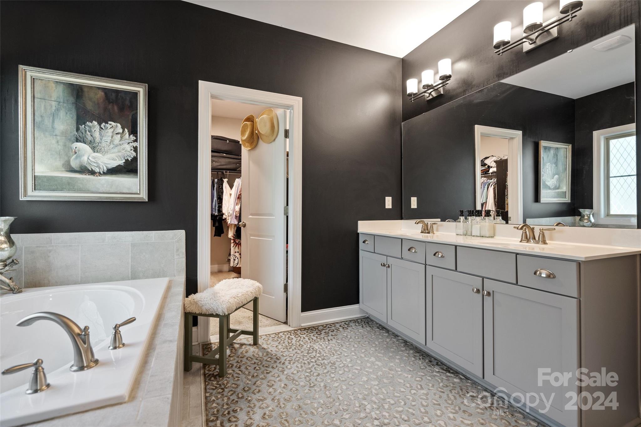 Lauren Pines - Residential