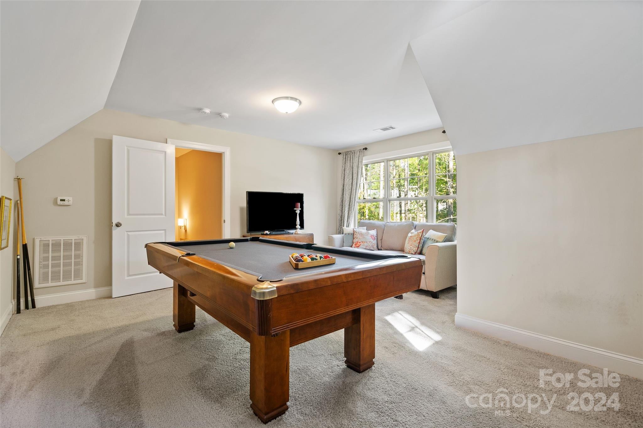 Lauren Pines - Residential