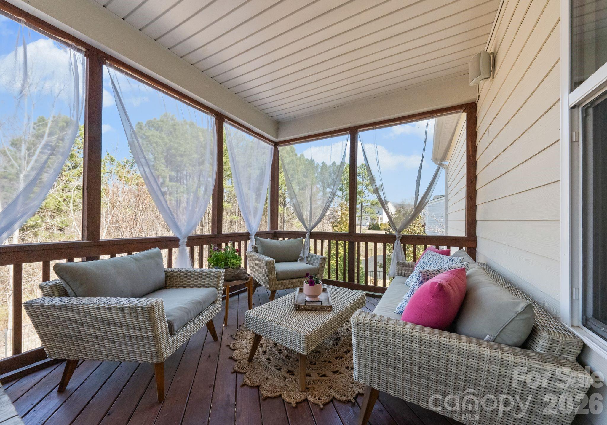 Cobblestone Manor - Residential