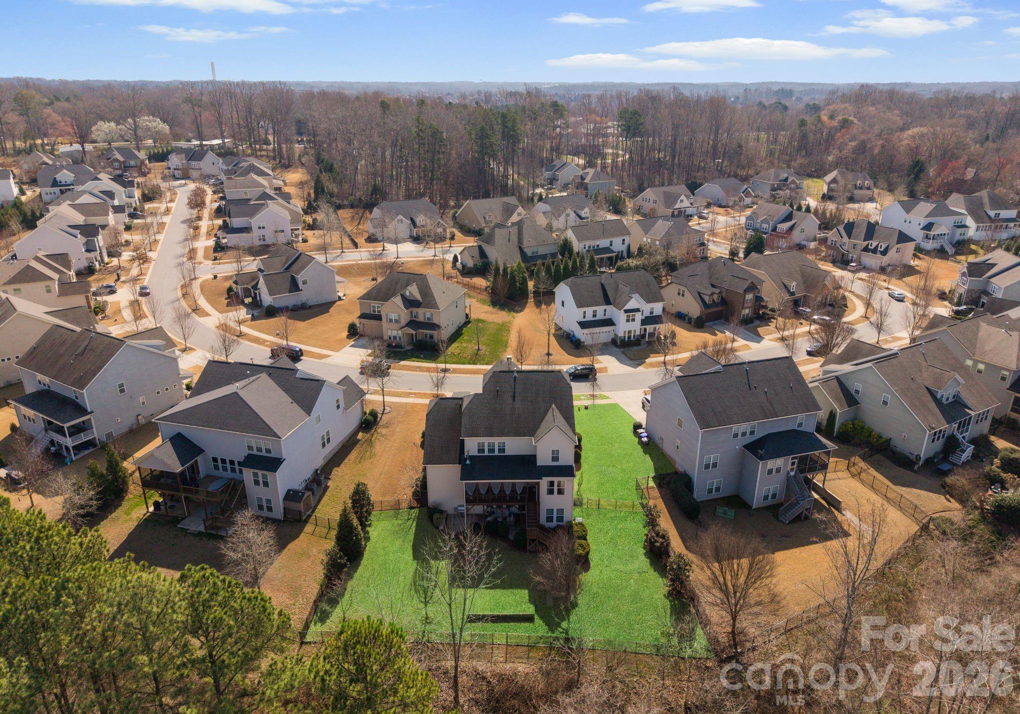 Cobblestone Manor - Residential