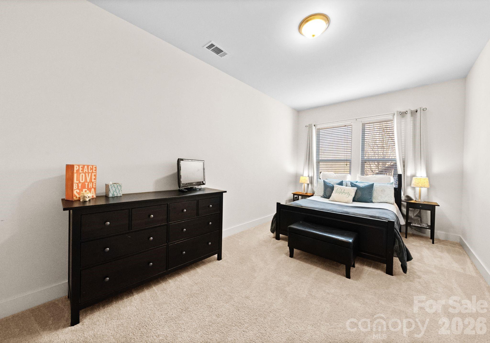 Cobblestone Manor - Residential