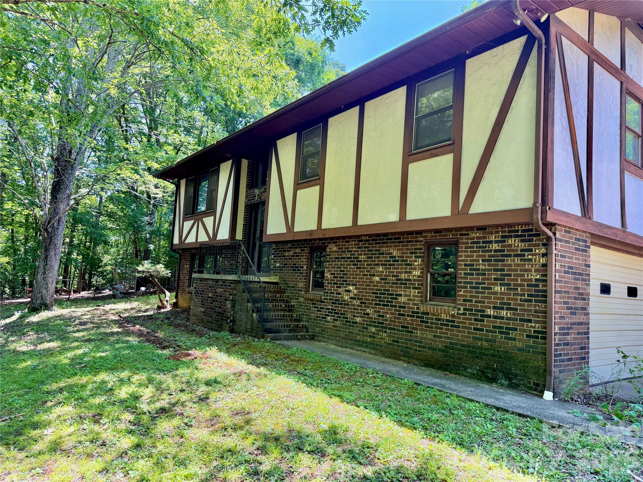 185 Dulaney Drive
