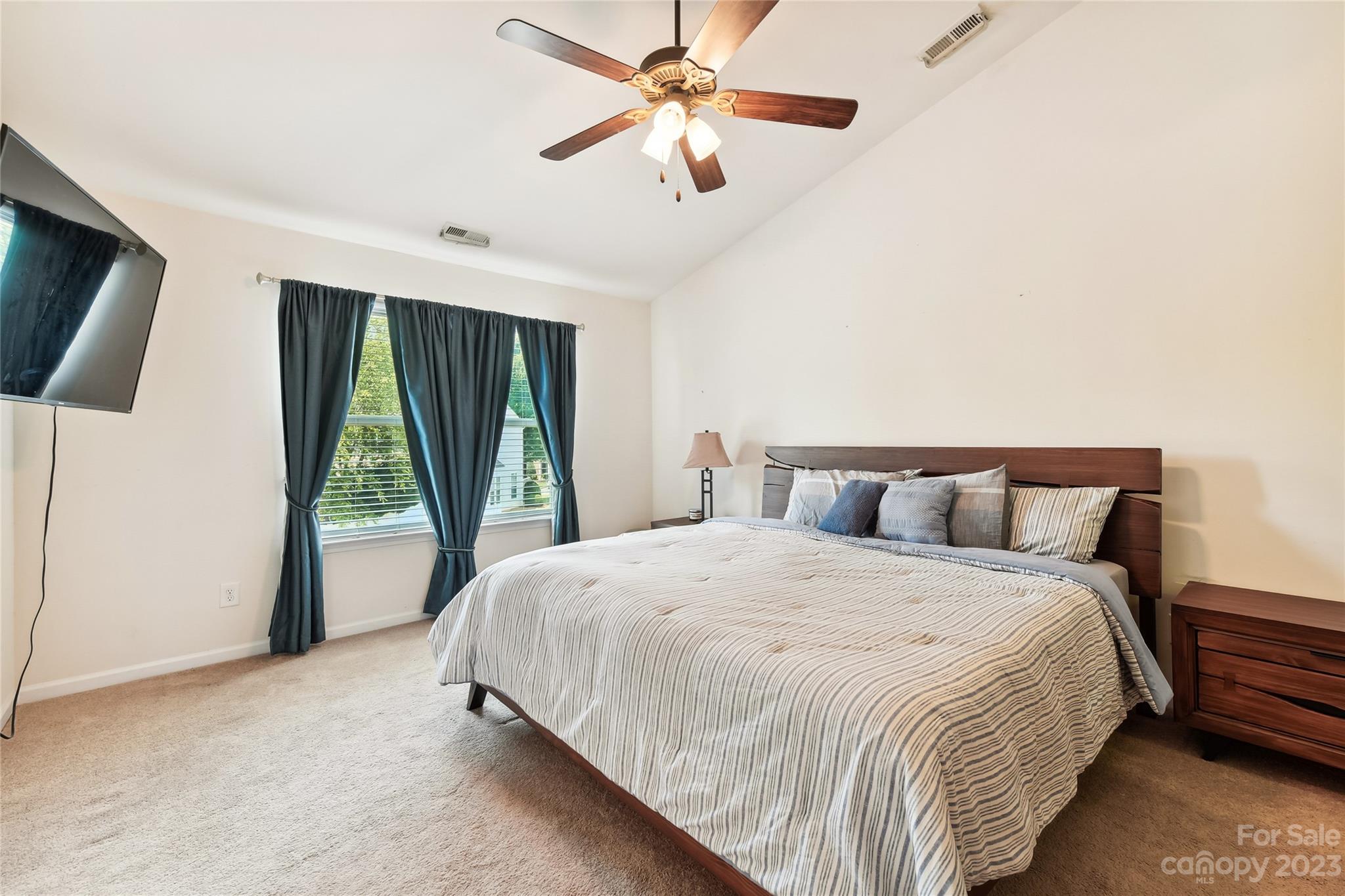 Almond Glen - Residential