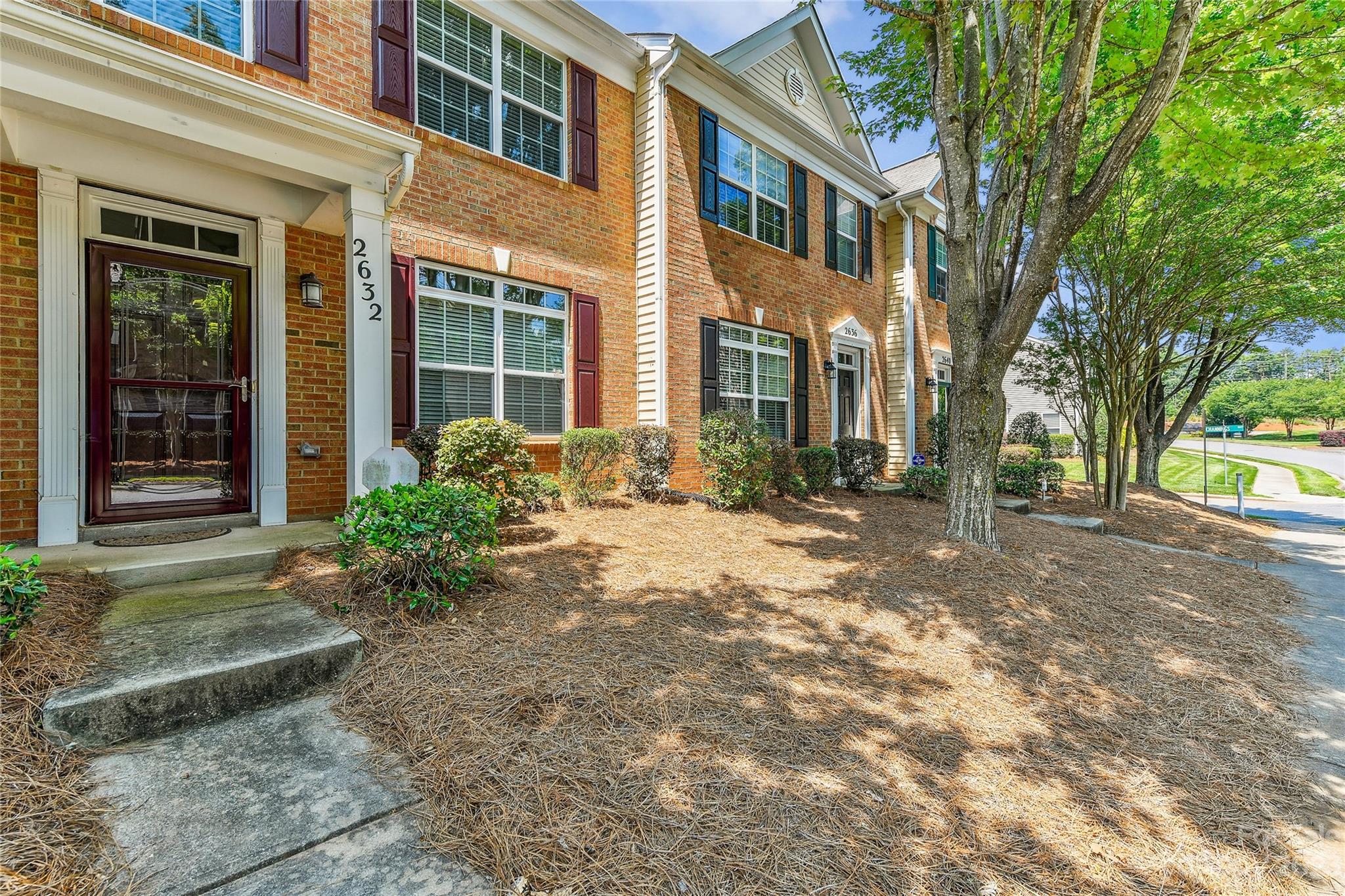 Almond Glen - Residential