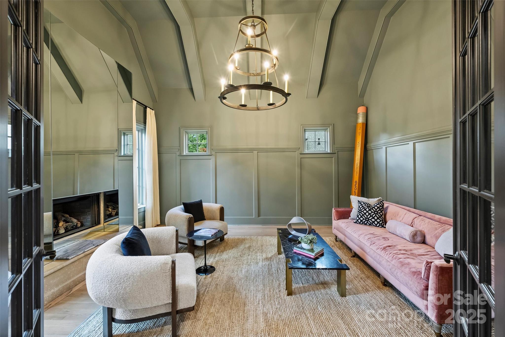 3021 Kings Manor Drive