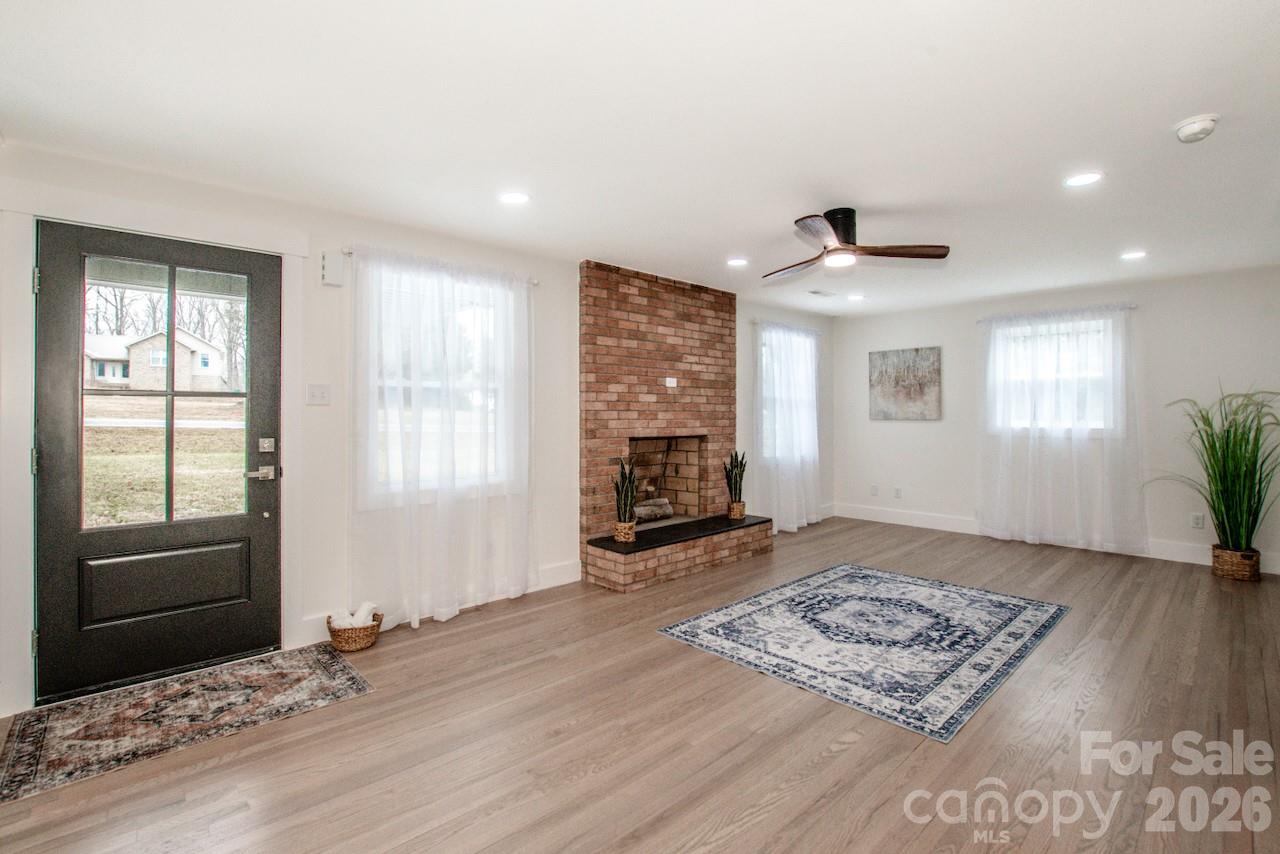 6229 Mountain Grove Road