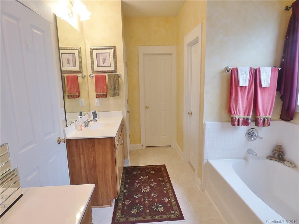 Lake Shore - Residential