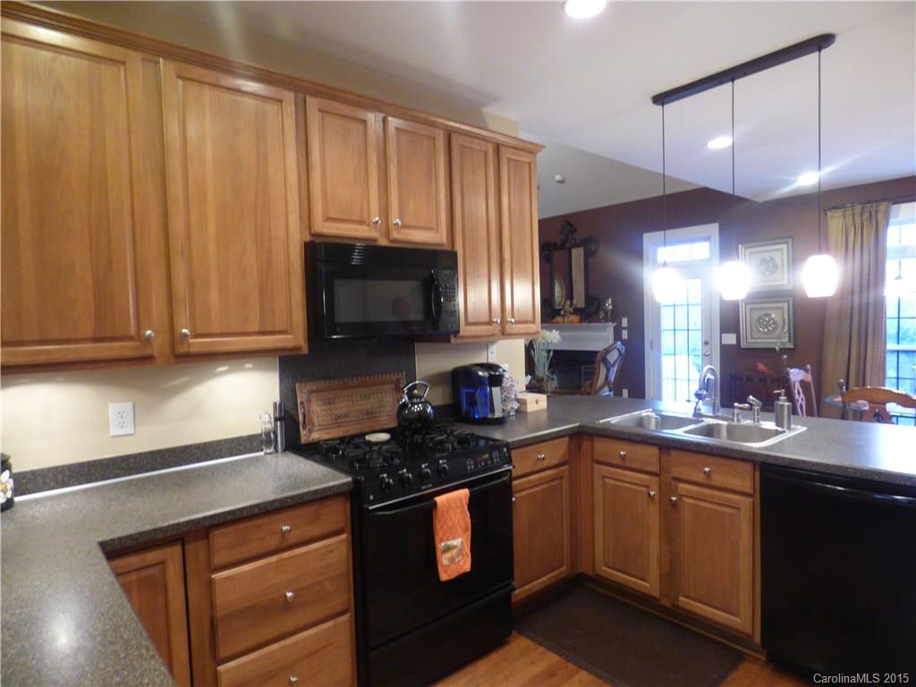 Lake Shore - Residential