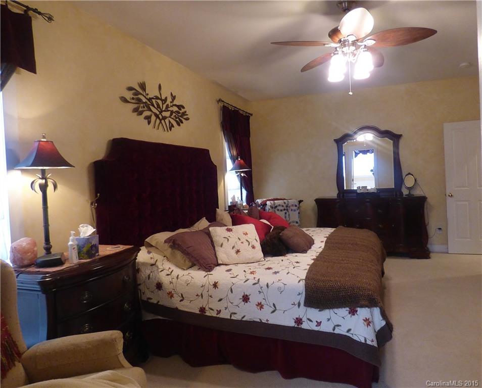 Lake Shore - Residential