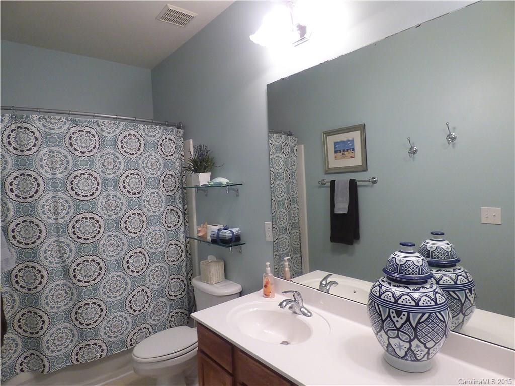 Lake Shore - Residential