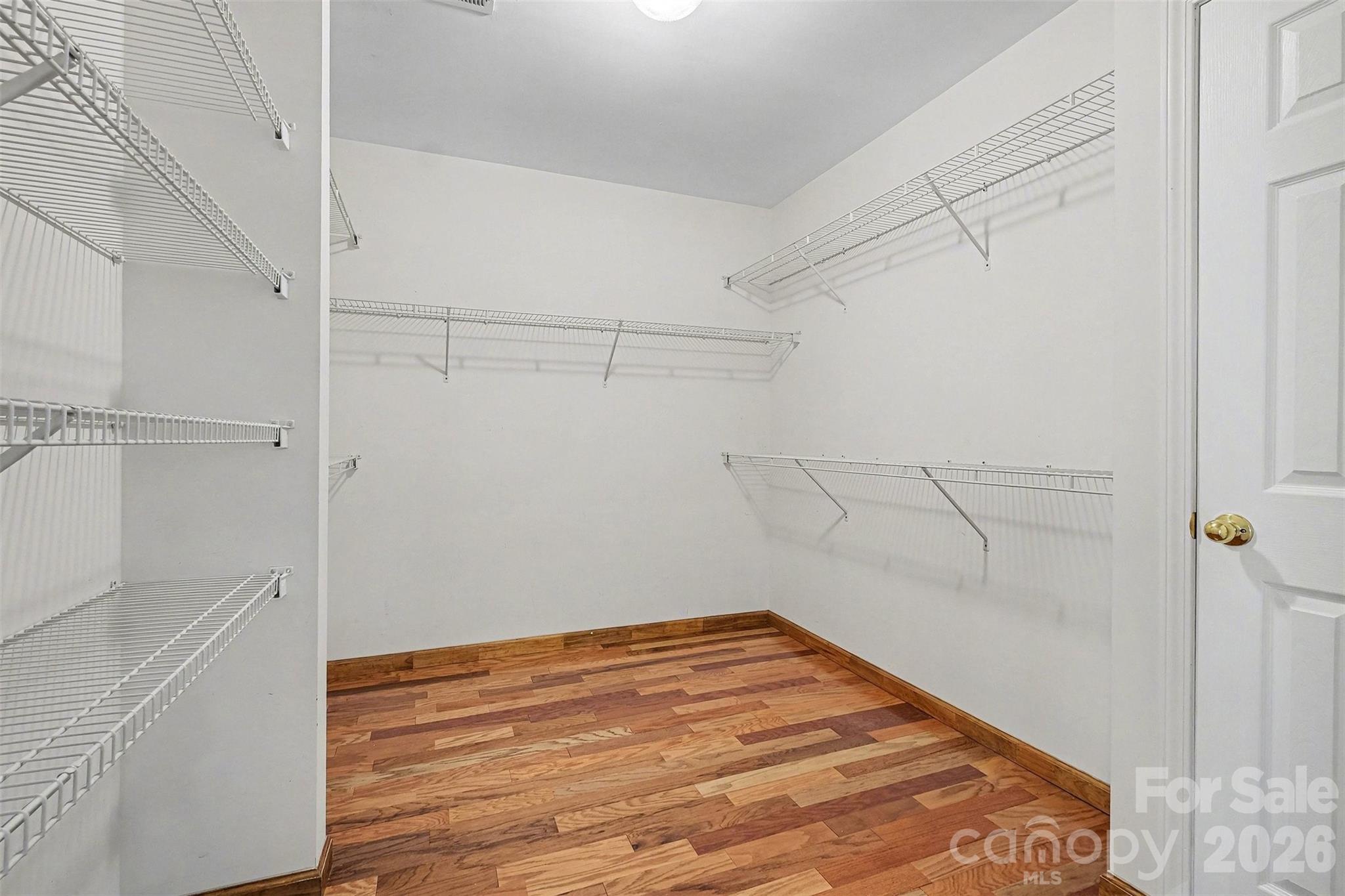 Lake Shore - Residential