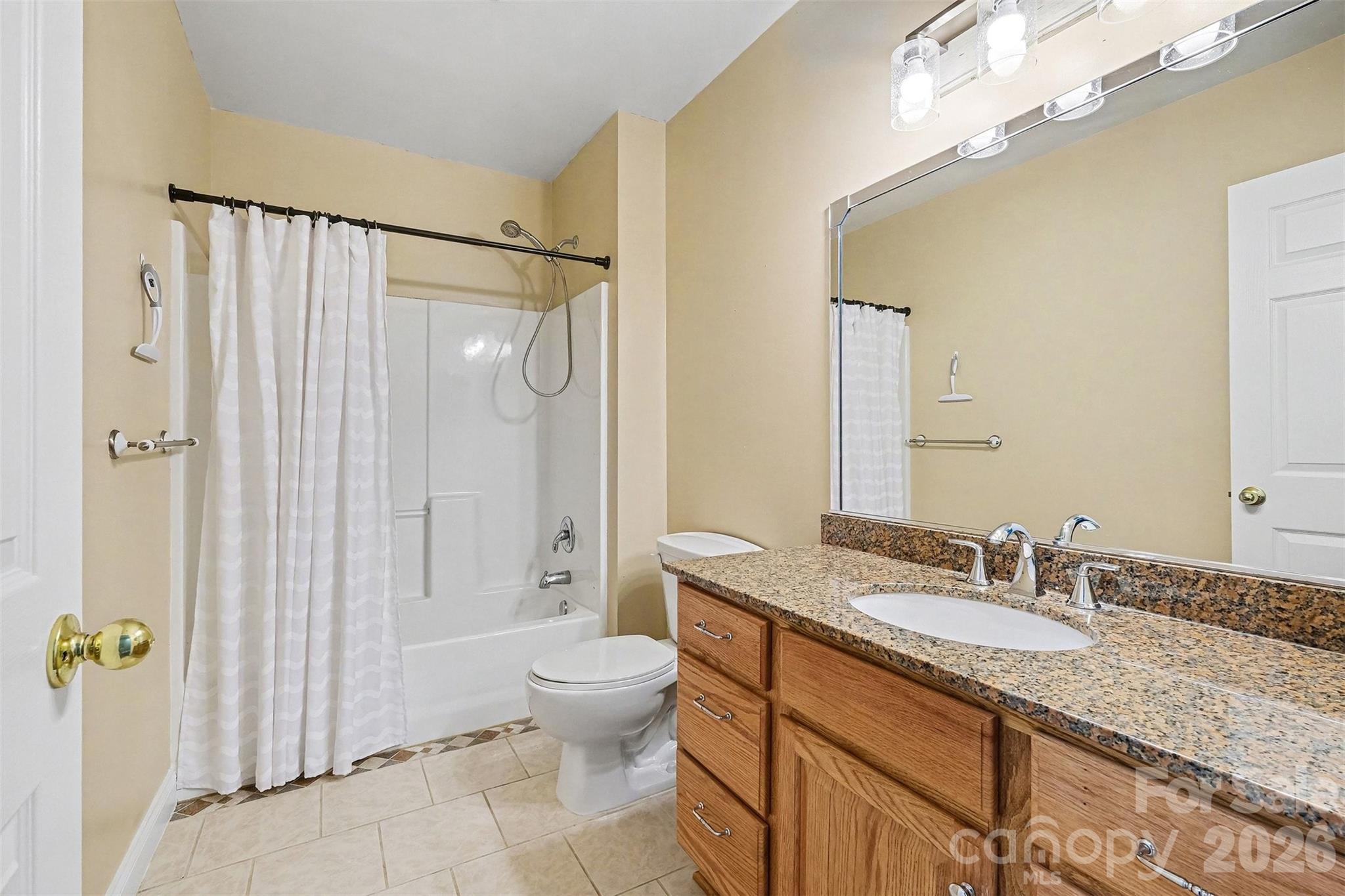 Lake Shore - Residential