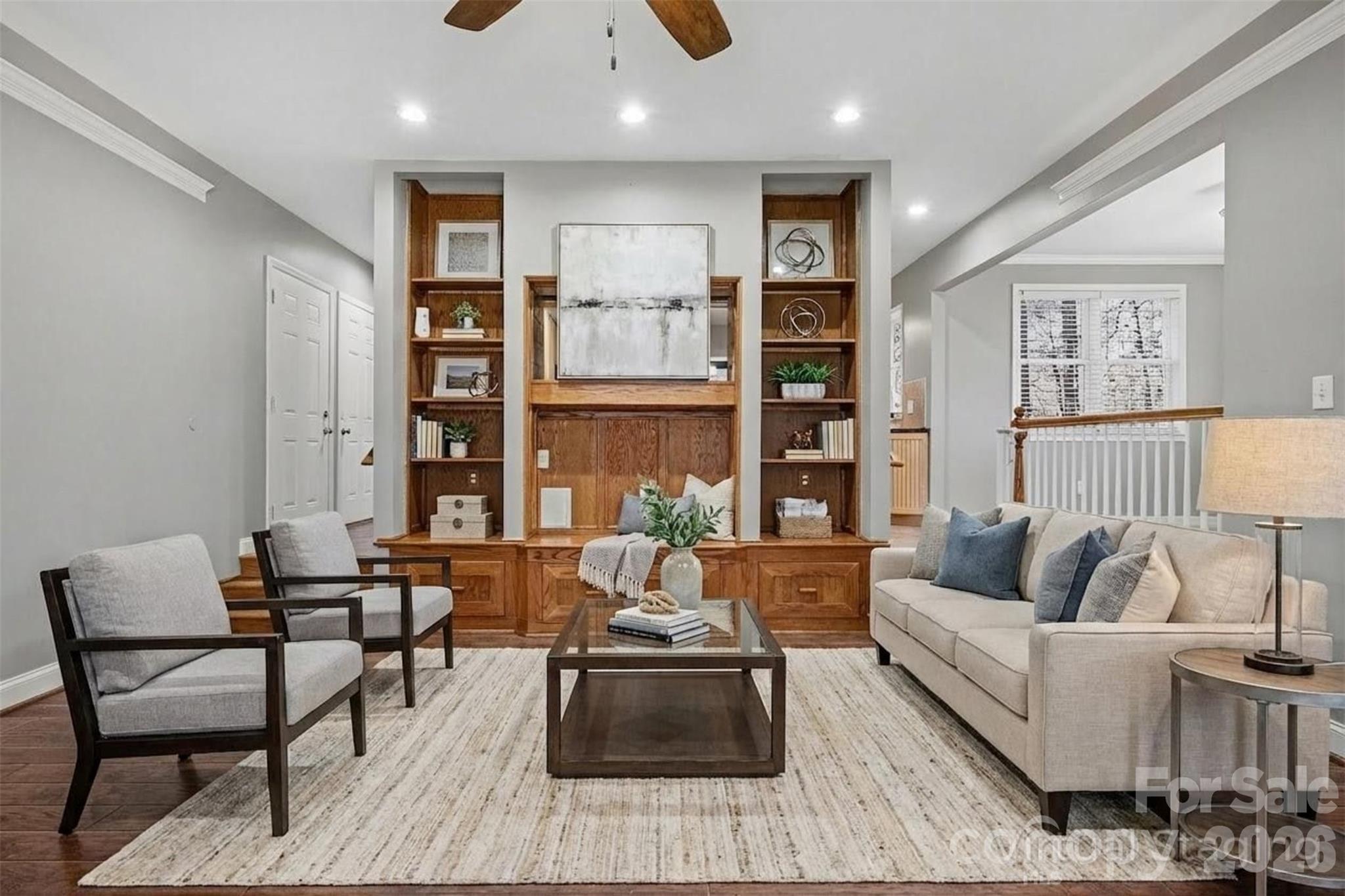 Lake Shore - Residential