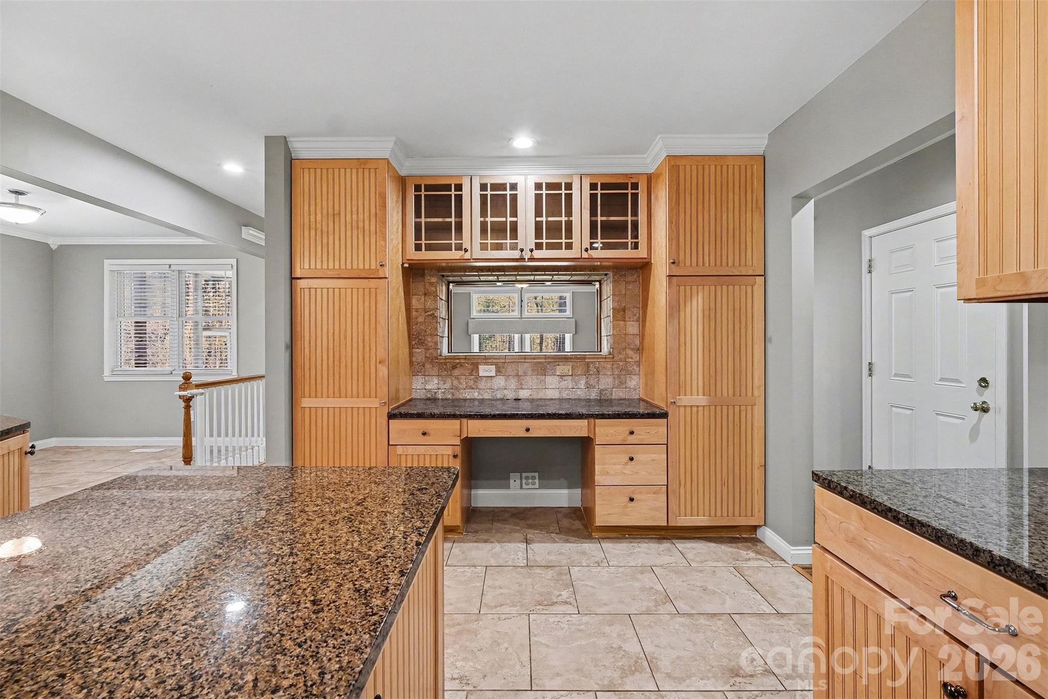 Lake Shore - Residential