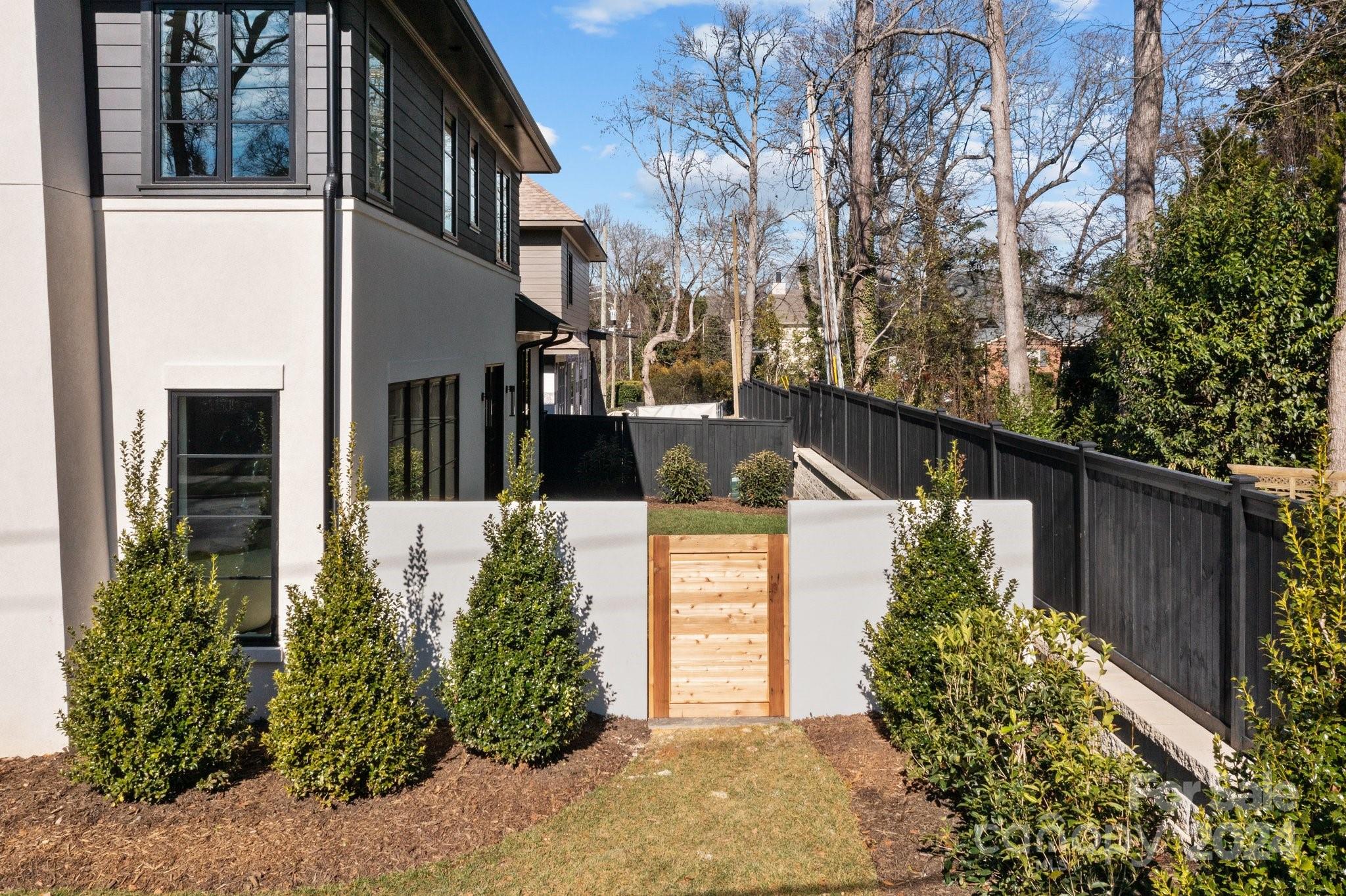 Myers Park - Residential