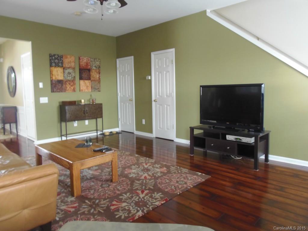 Reavencrest - Residential