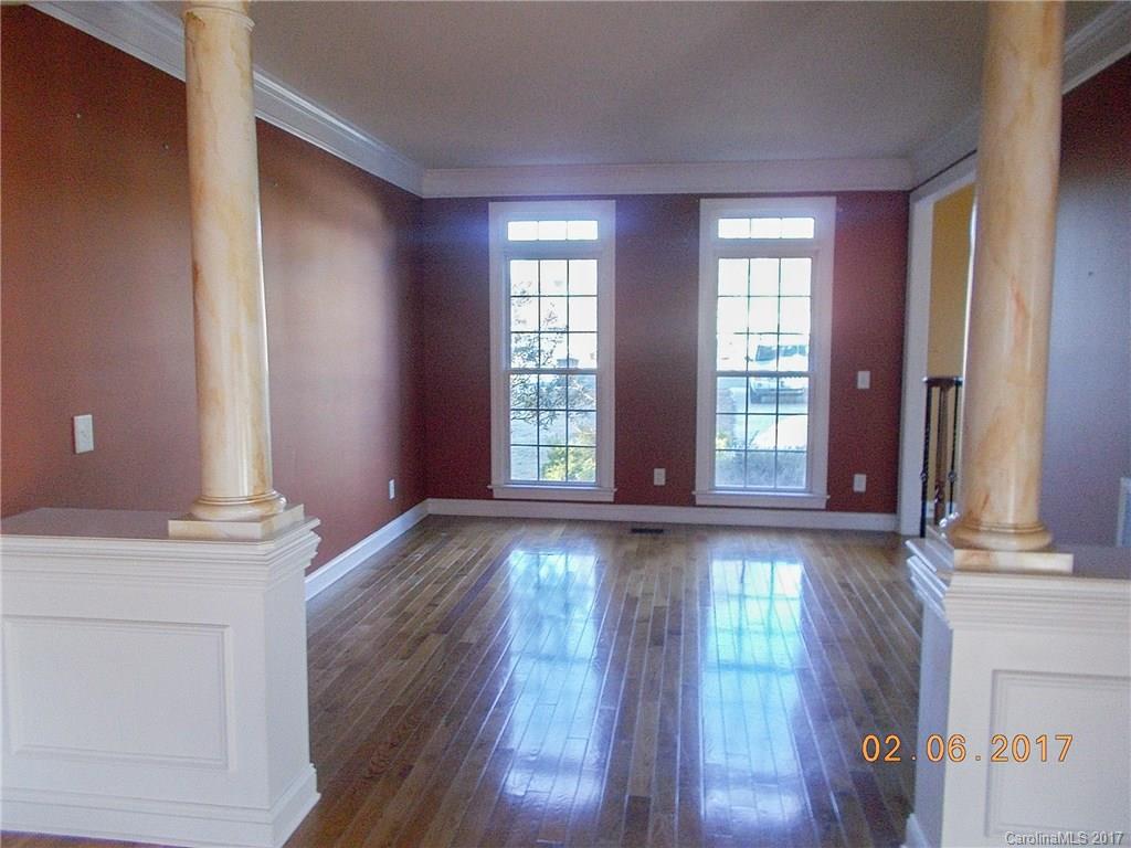 The Palisades - Residential