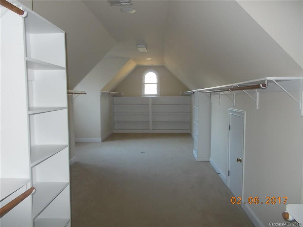 The Palisades - Residential