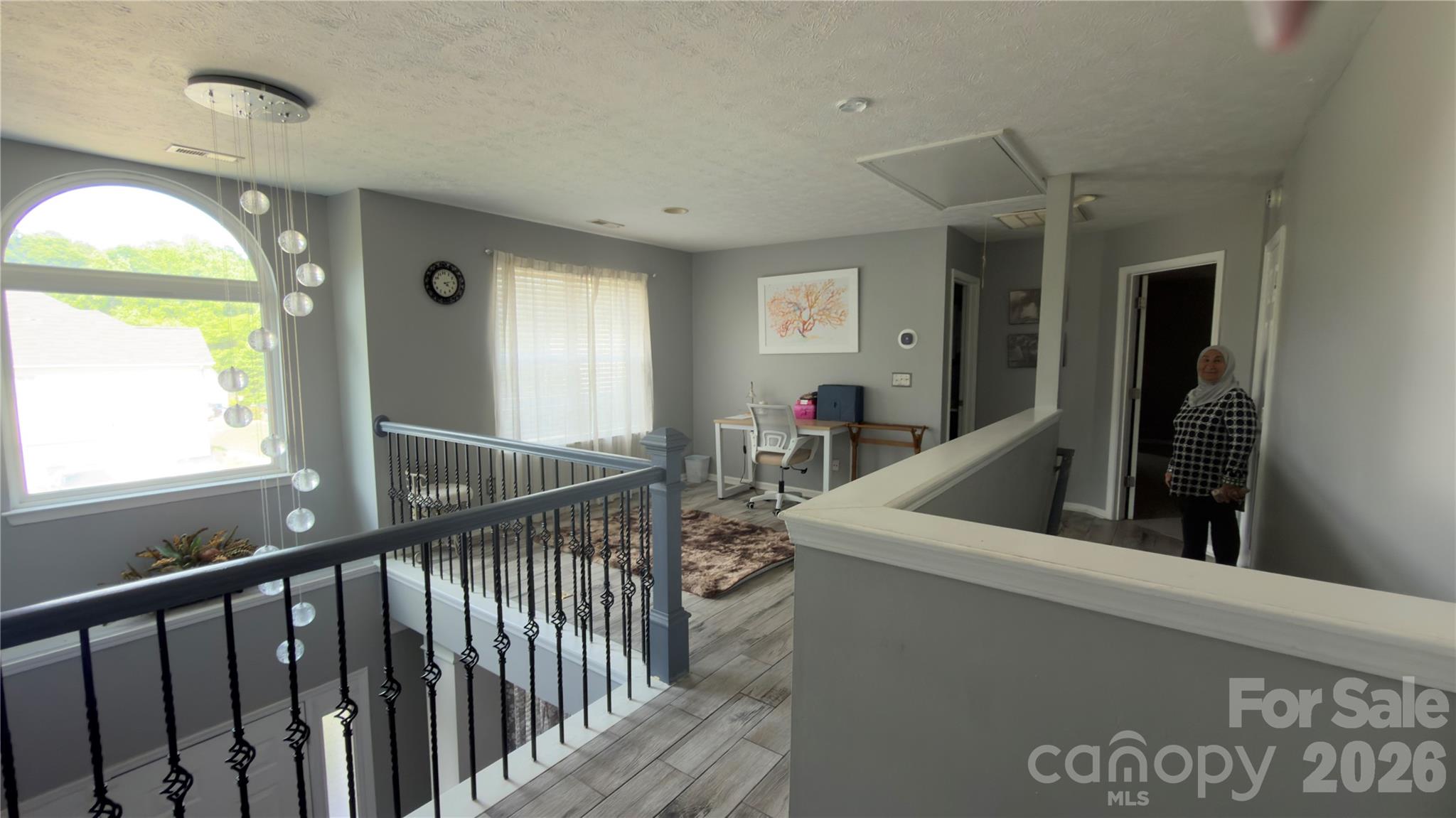 5227 Eagle Creek Drive