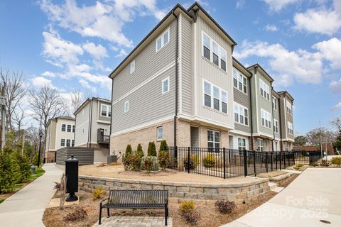 2021 Summey Avenue Charlotte NC 28205