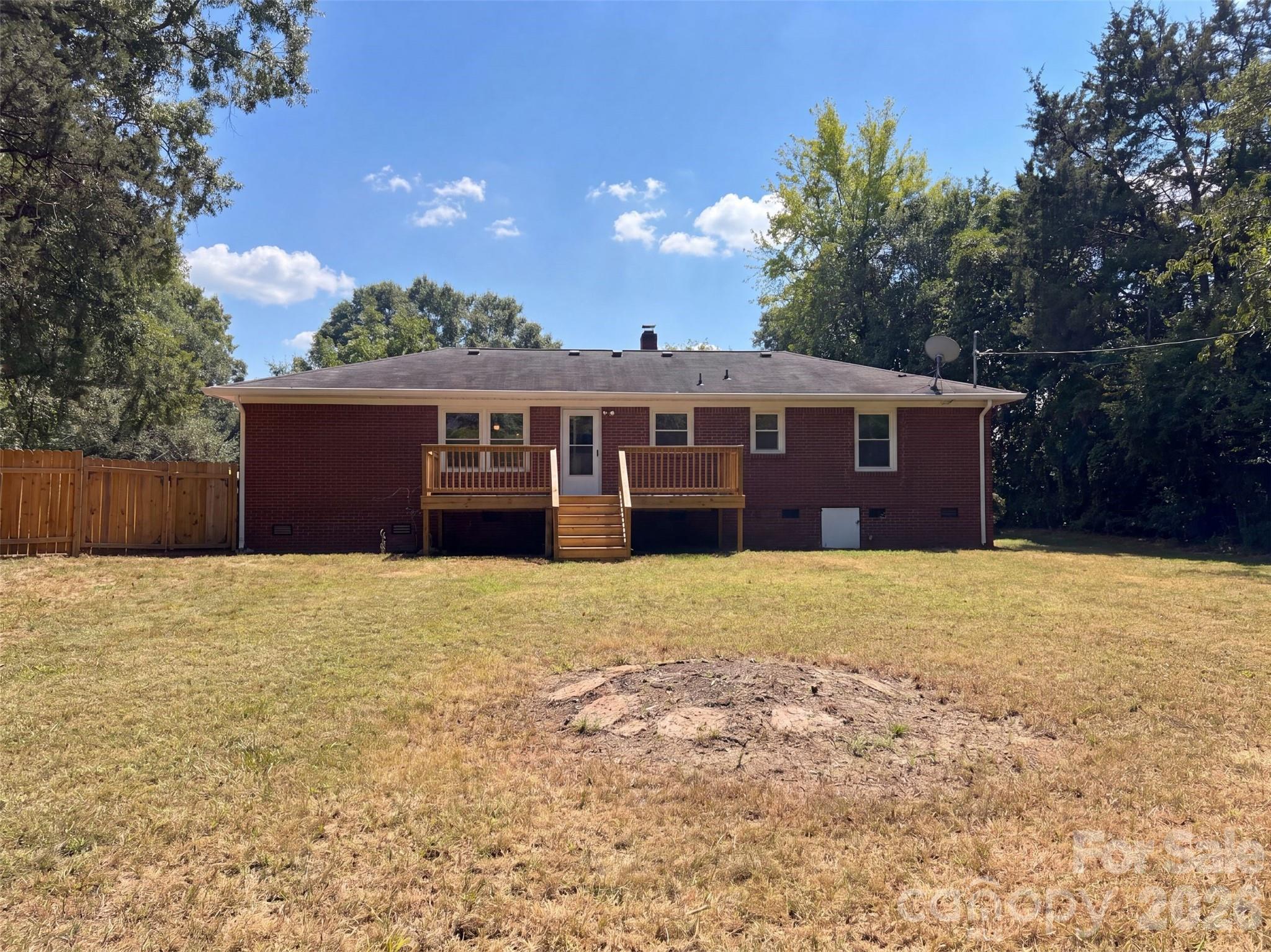2154 Rosewood Drive