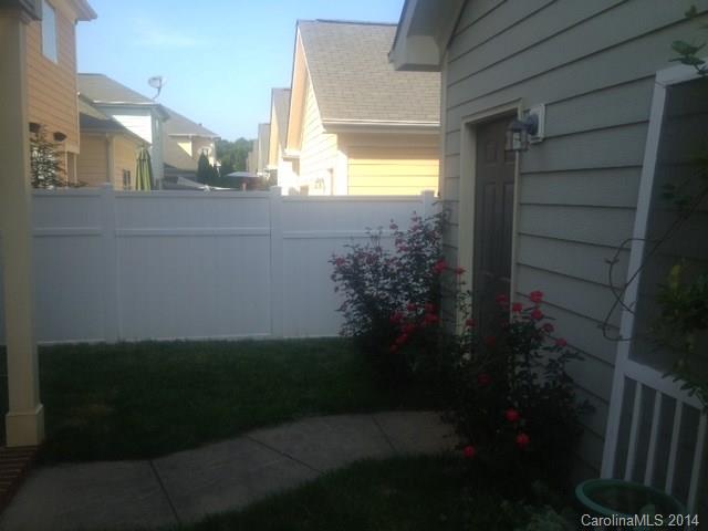 Lela Court - Residential