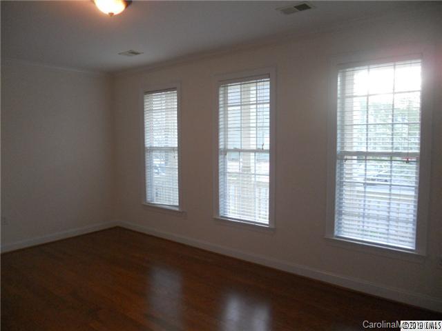 Lela Court - Residential