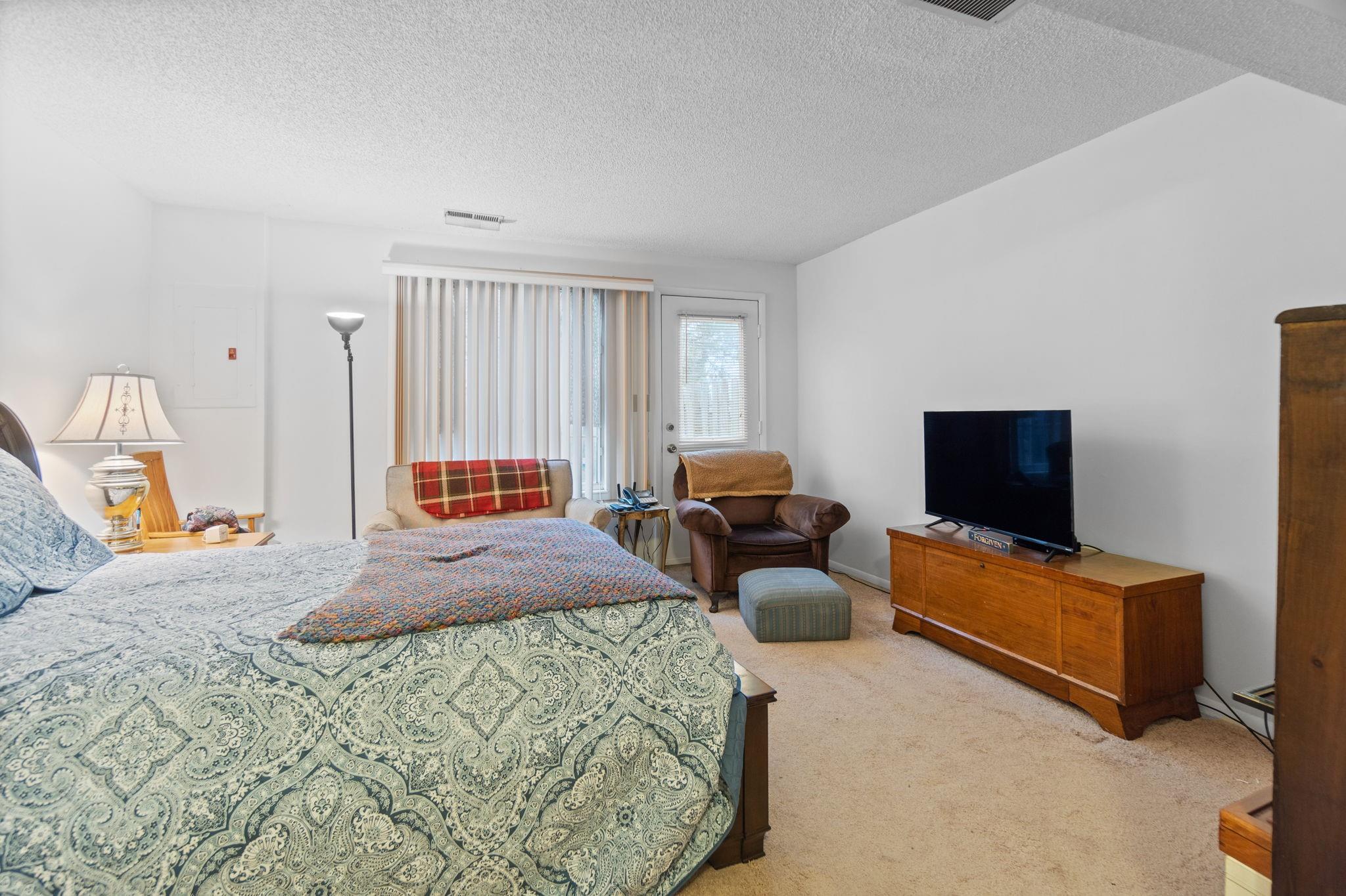 Waterford Townhomes - Residential