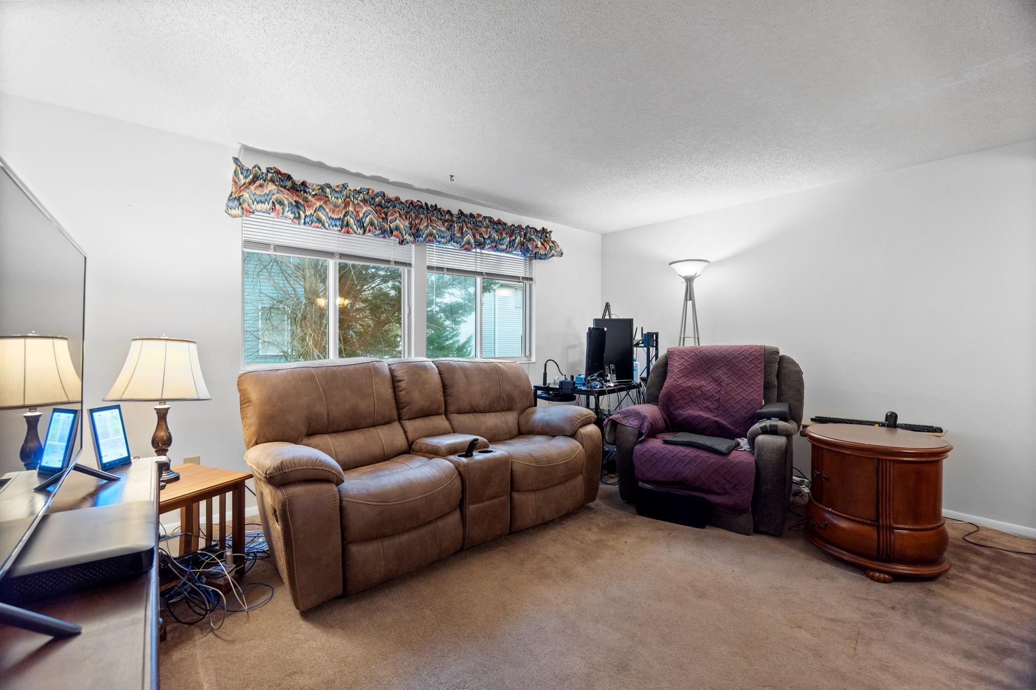 Waterford Townhomes - Residential