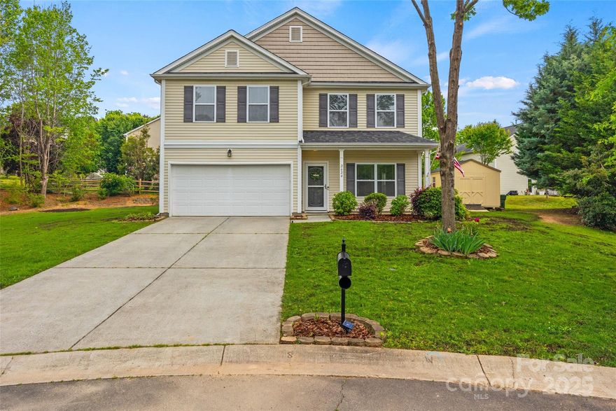 TURN KEY MOVE IN READY PROPERTY!!! 
Nestled in a peaceful cul-de-sac, this beautifully upgraded 5-bedroom residence offers the perfect blend of comfort, functionality, and style.
Some of the key features of this gorgeous property:-Roof replaced in 2014 includes warranty until 10/2044-New HVAC & furnace through Morris Jenkins (2022)-State Proline commercial grade water heater (2022)-School bus pickup at end of cul-de-sac-Irrigation System to keep the front and backyard lush & green-0.24 acre baseball field shaped lot (one of the larger lots in neighborhood)- French door refrigerator, washer/dryer and outside storage shed to convey-Upgraded Recessed lighting downstairs and in master bedroom-Oversized Custom Baseboards throughout-Brand New LVP flooring on main floor and new carpets upstairs-New Custom shelving in all closets-Remodeled Lower Level bathroom-Leaf Protection guards on gutters.

Schedule your showing today!