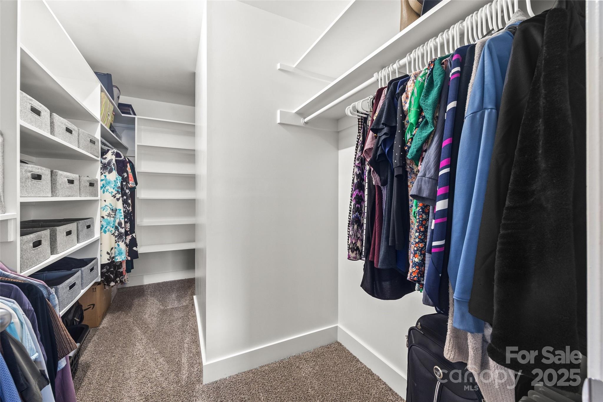 Sandy Pointe - Residential