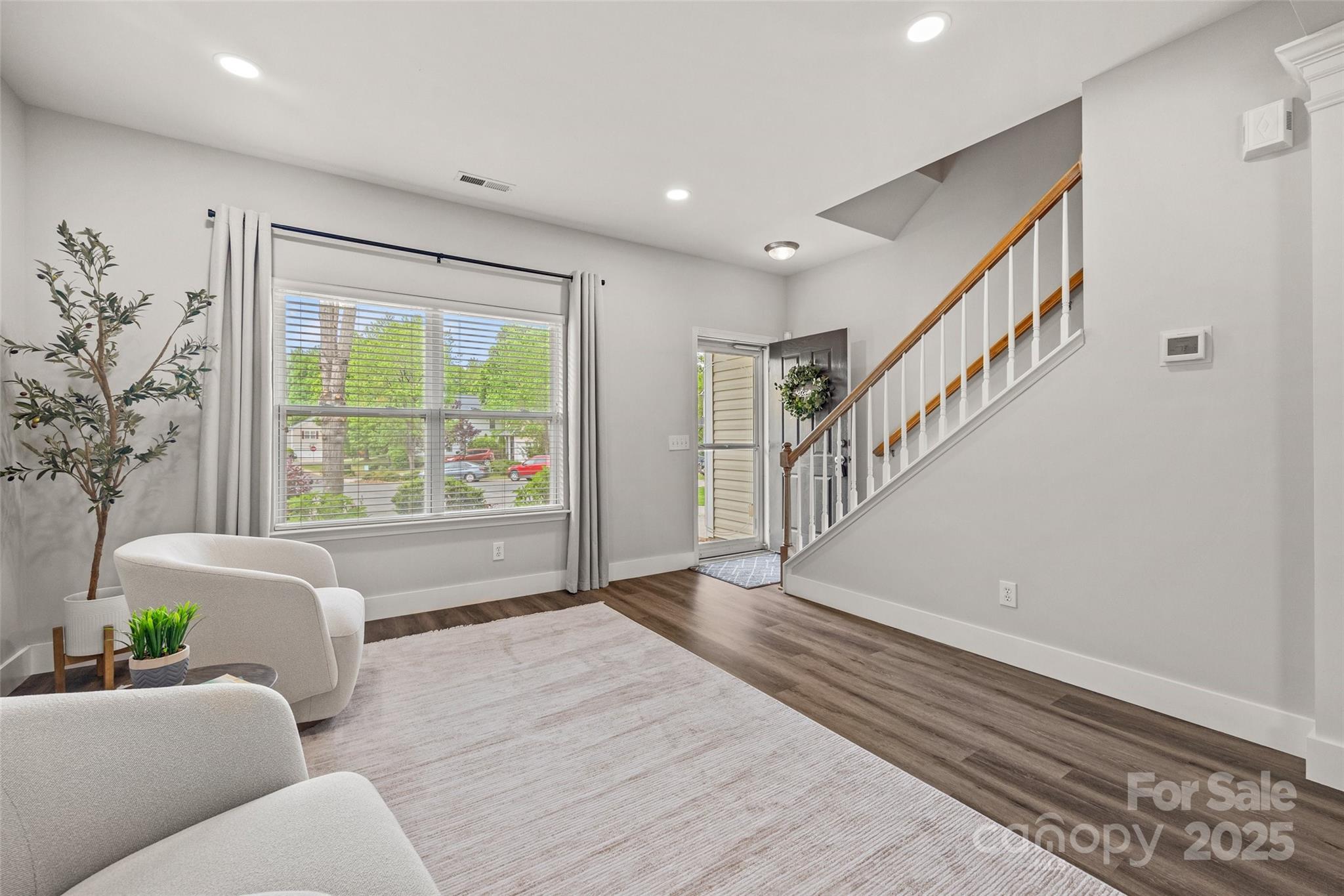 2624 St Helena Court