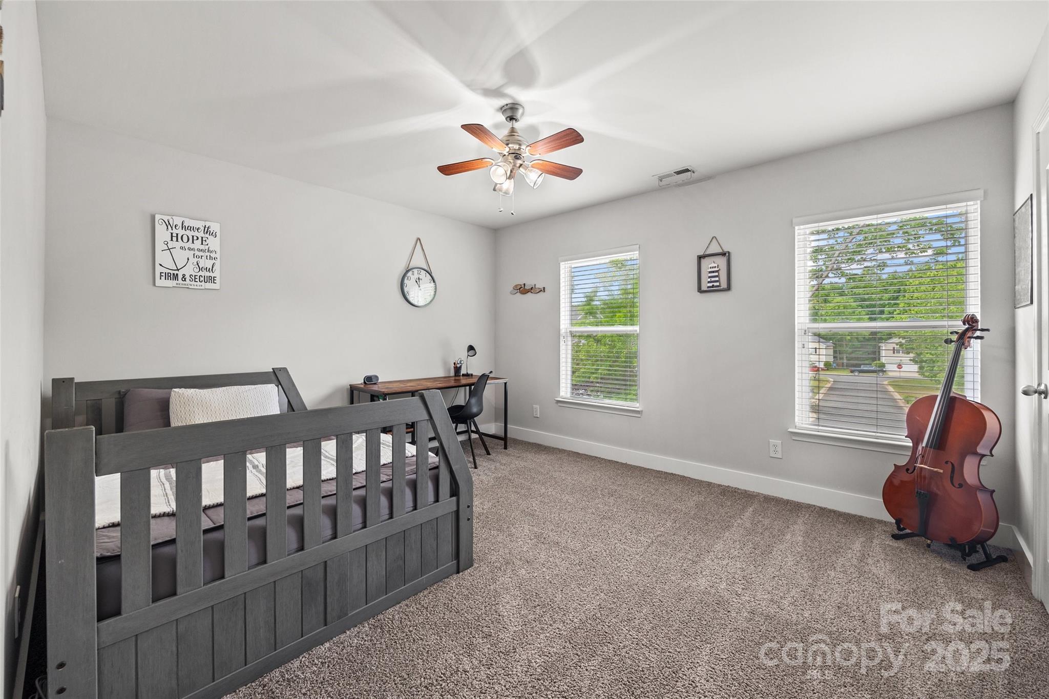 Sandy Pointe - Residential