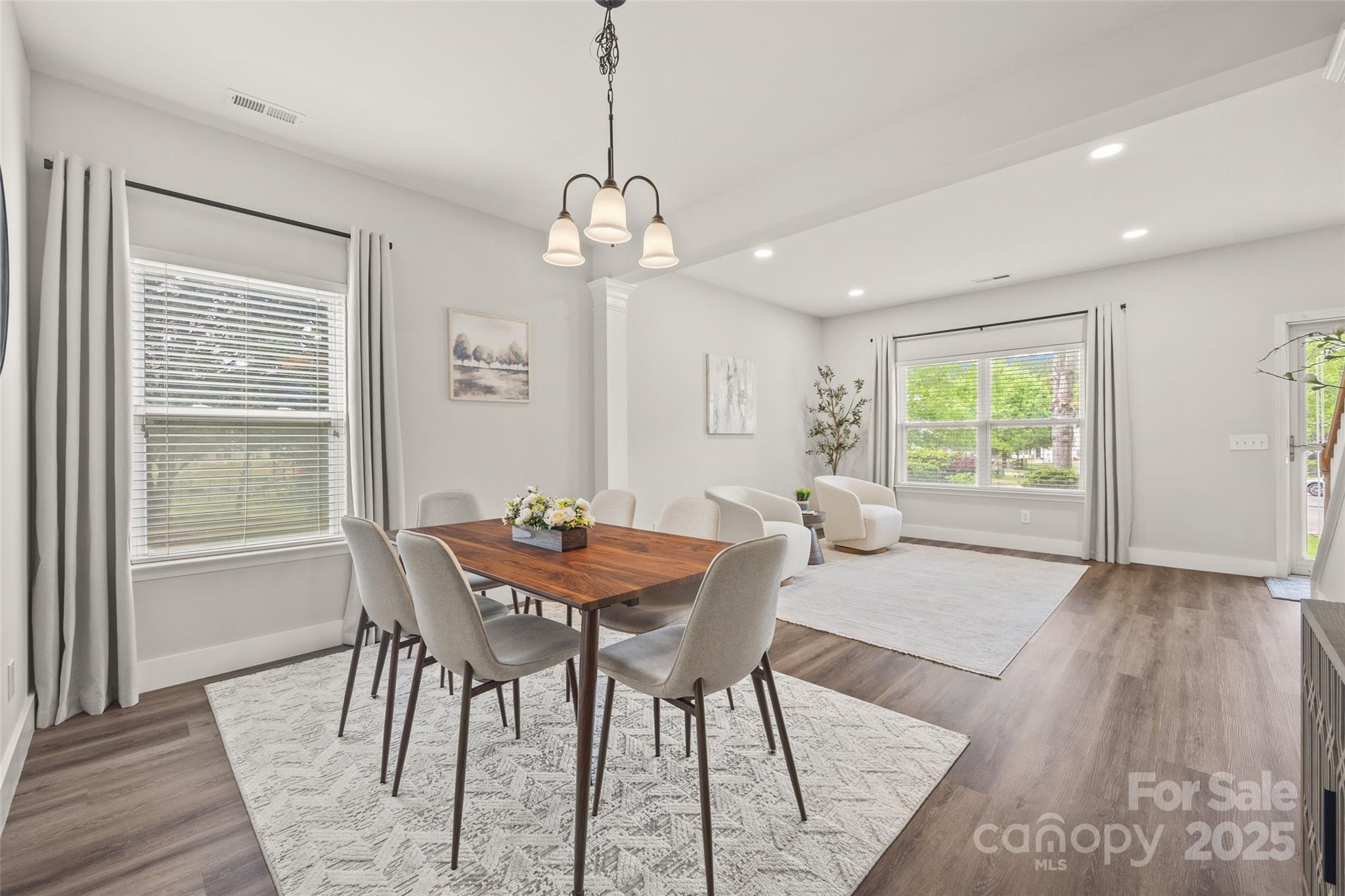 Sandy Pointe - Residential