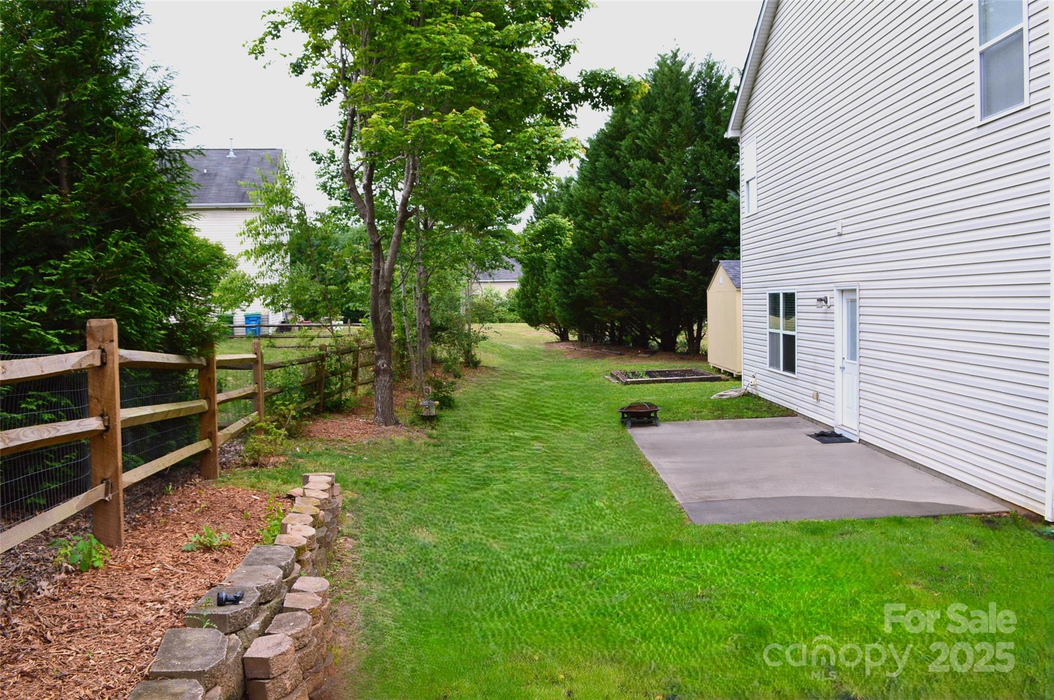 Sandy Pointe - Residential