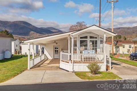 78 Strollers Lane Waynesville NC 28785