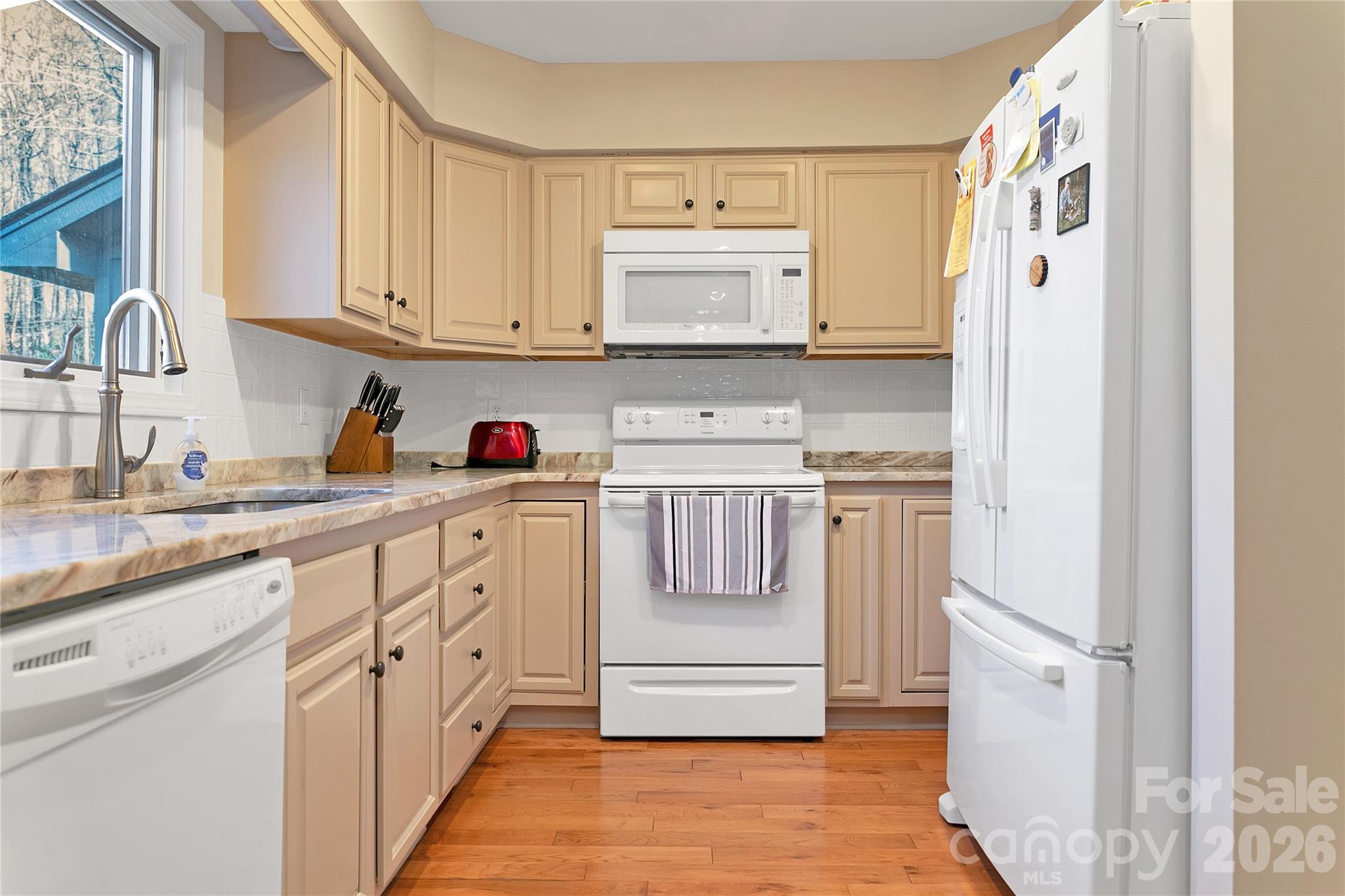 Connestee Falls - Residential